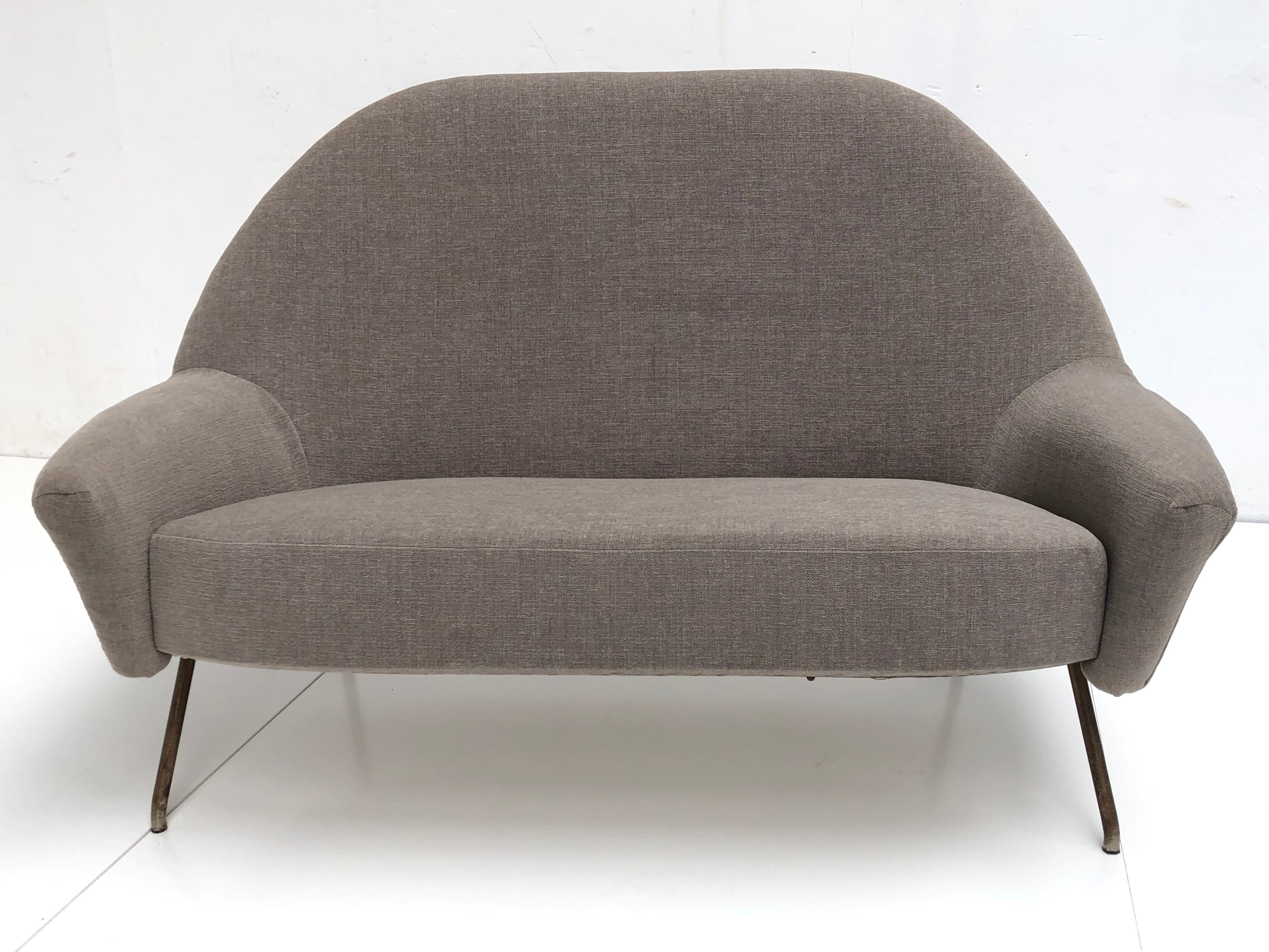Wool J.A Motte '770' lounge set comprising pair lounge chairs & sofa, 1958, Restored
