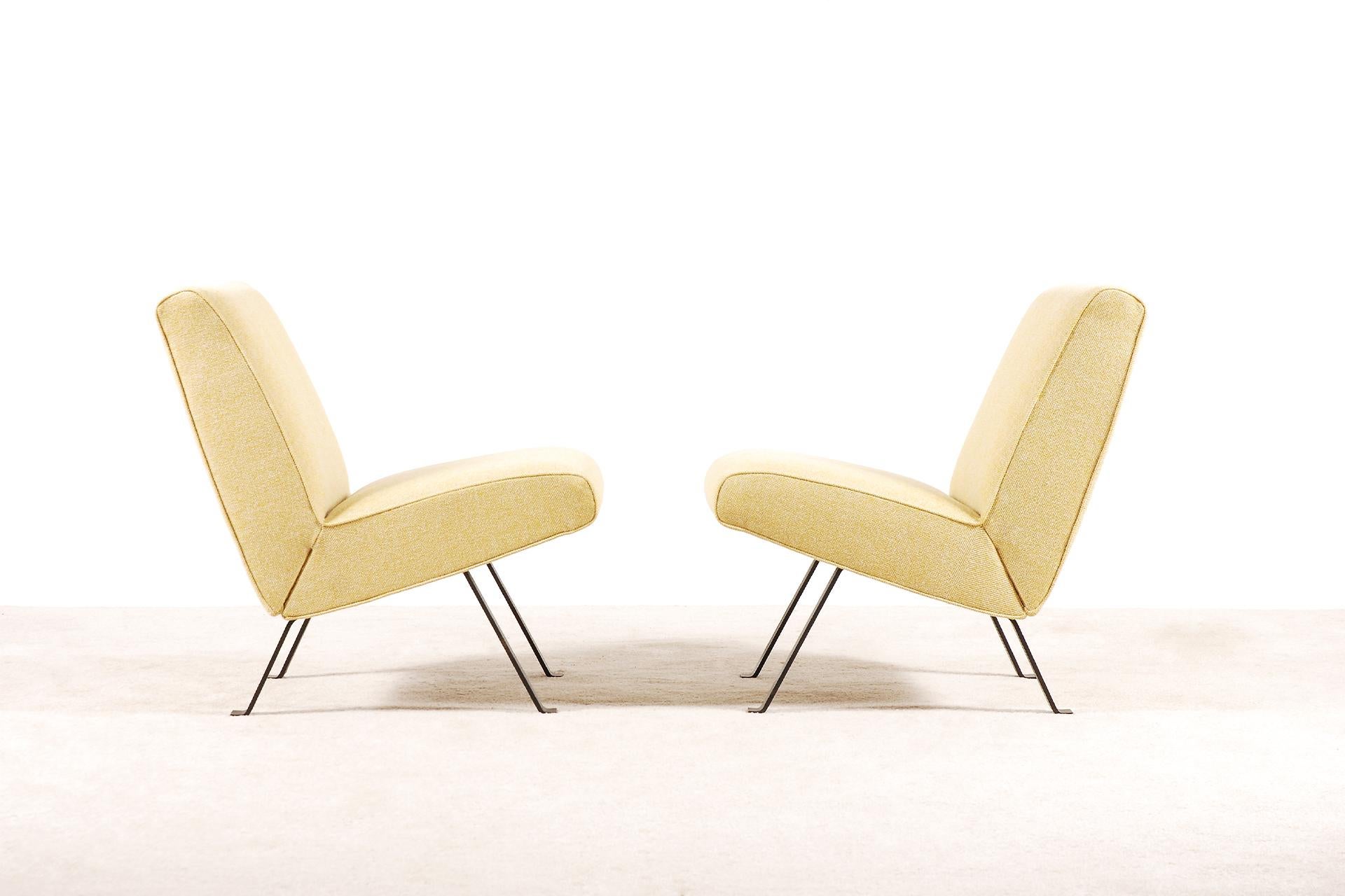 French Joseph-André Motte, Pair of Lounge Chairs Model 740 for Steiner, 1957