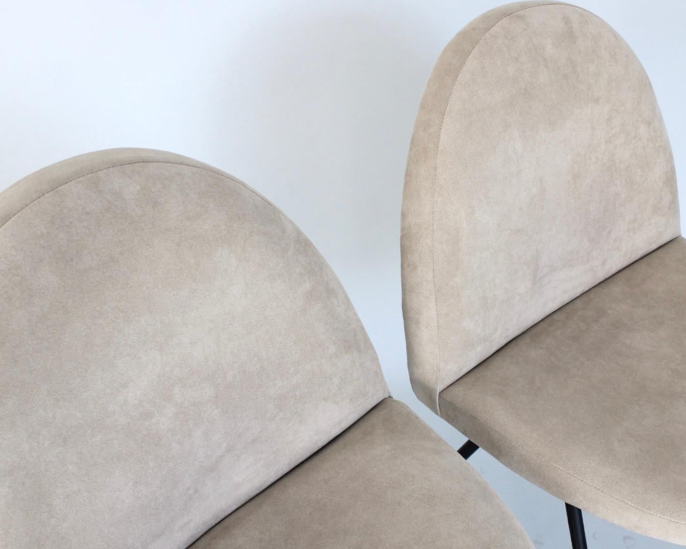 Joseph-Andre Motte Tongue Model 771 Chairs for Steiner For Sale 4