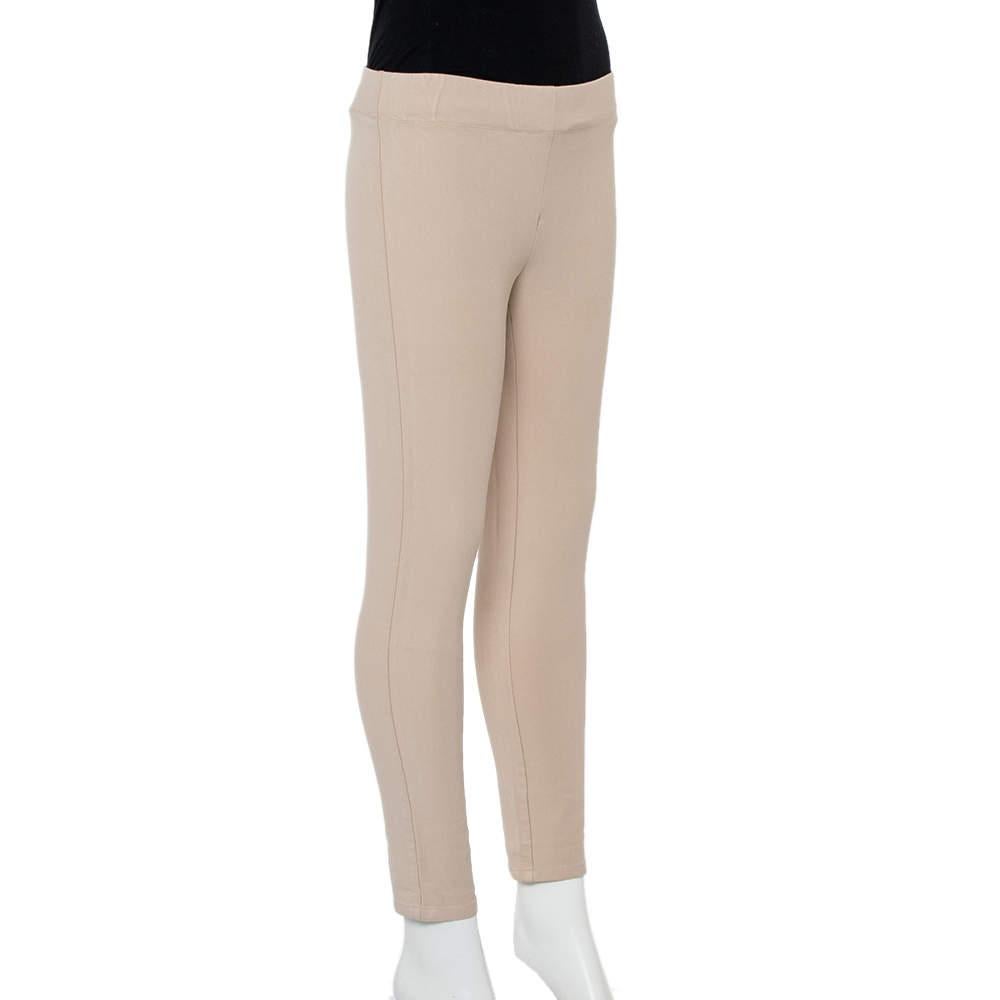 A more comfortable alternative to jeans or pants leggings are a closet must have. This Joseph design is made from gabardine and cut to offer a great fit. The pair features a clean design and a soft beige hue.