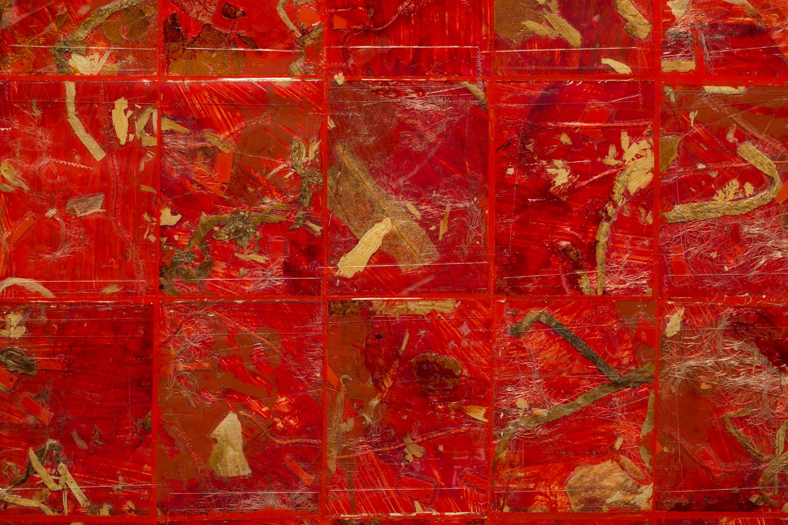 « Mandarin », collage de techniques mixtes rouge et noir en vente 3