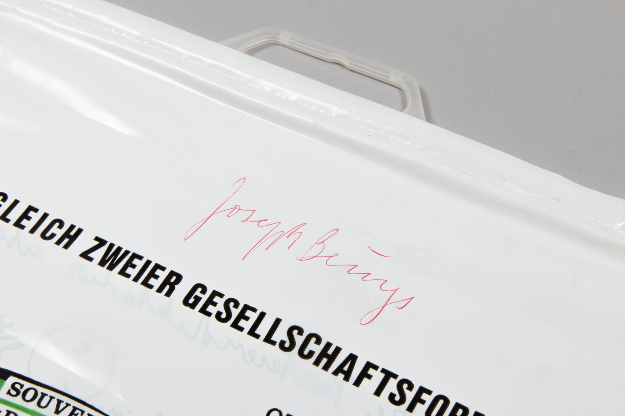 Joseph Beuys, Parteiendiktatur - Sac de vente signé, 1971, Fluxus en vente 2