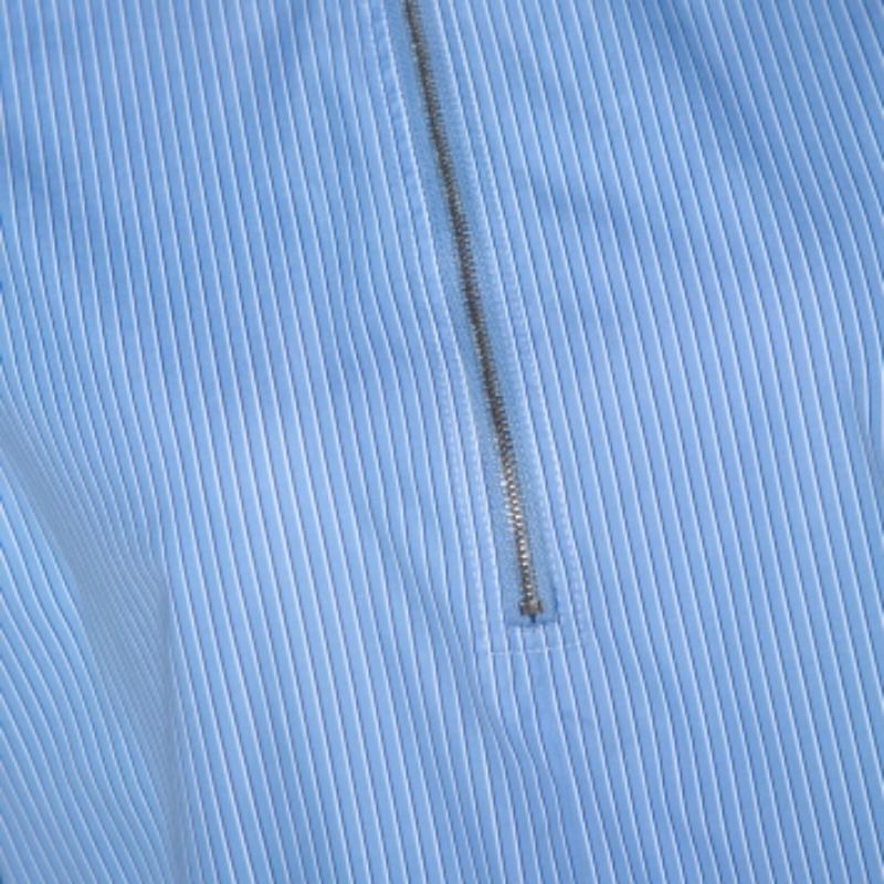 Joseph Blue Pinstripe Cotton Brair Blouse L en Bueno estado para la venta en Dubai, Al Qouz 2
