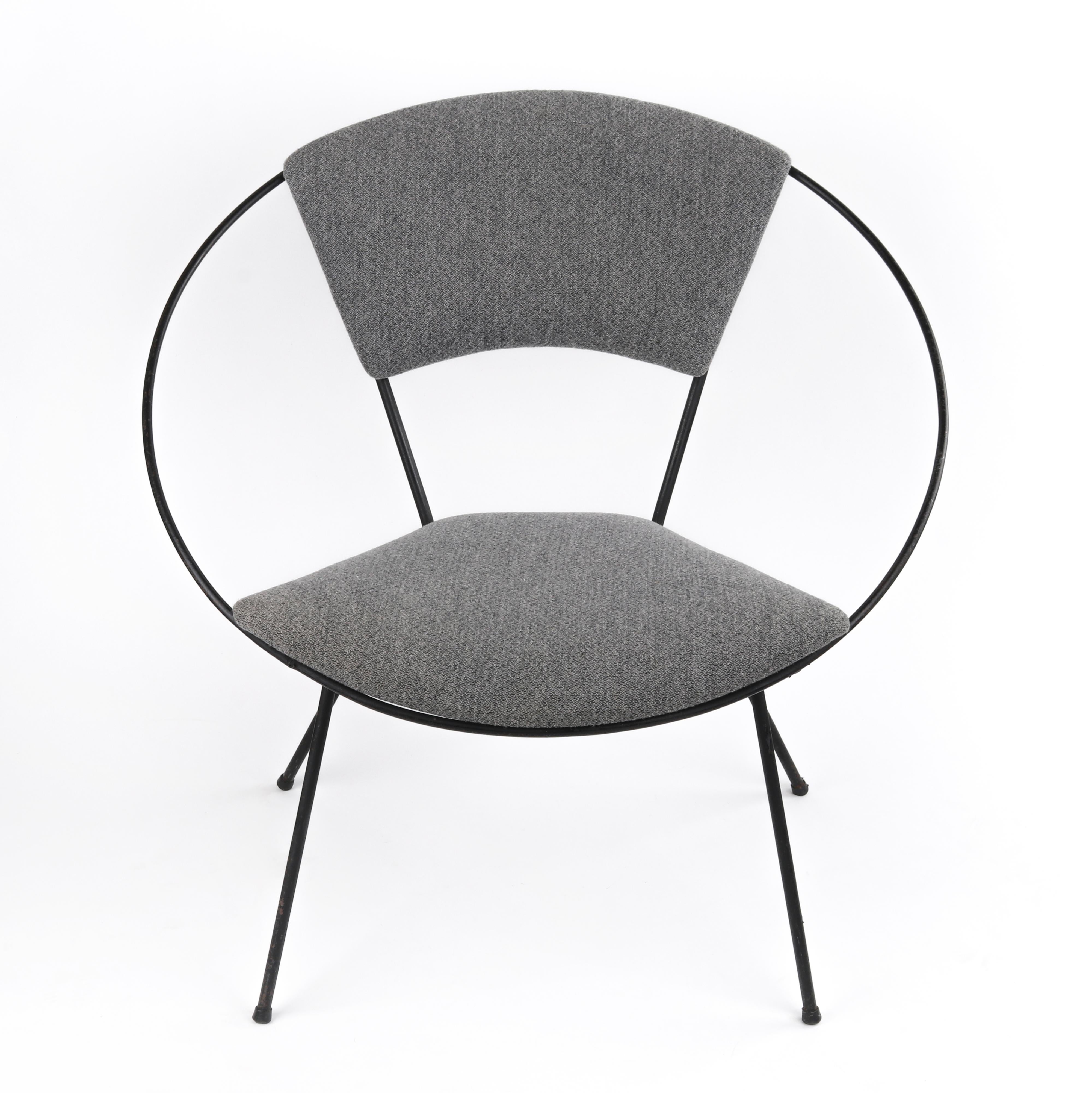 Joseph Cicchelli for Reilly-Wolff 1950's Mid-Century Modern Wrought Iron Metal Circle Hoop Frame Upholstered Lounge Chair

This mid-century piece is soundly structured with a strong iron frame in a circle/hoop shape. Professionally re-upholstered