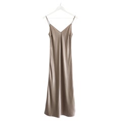 Joseph Clea, abito in seta color taupe Joseph Clea, abito in seta color taupe