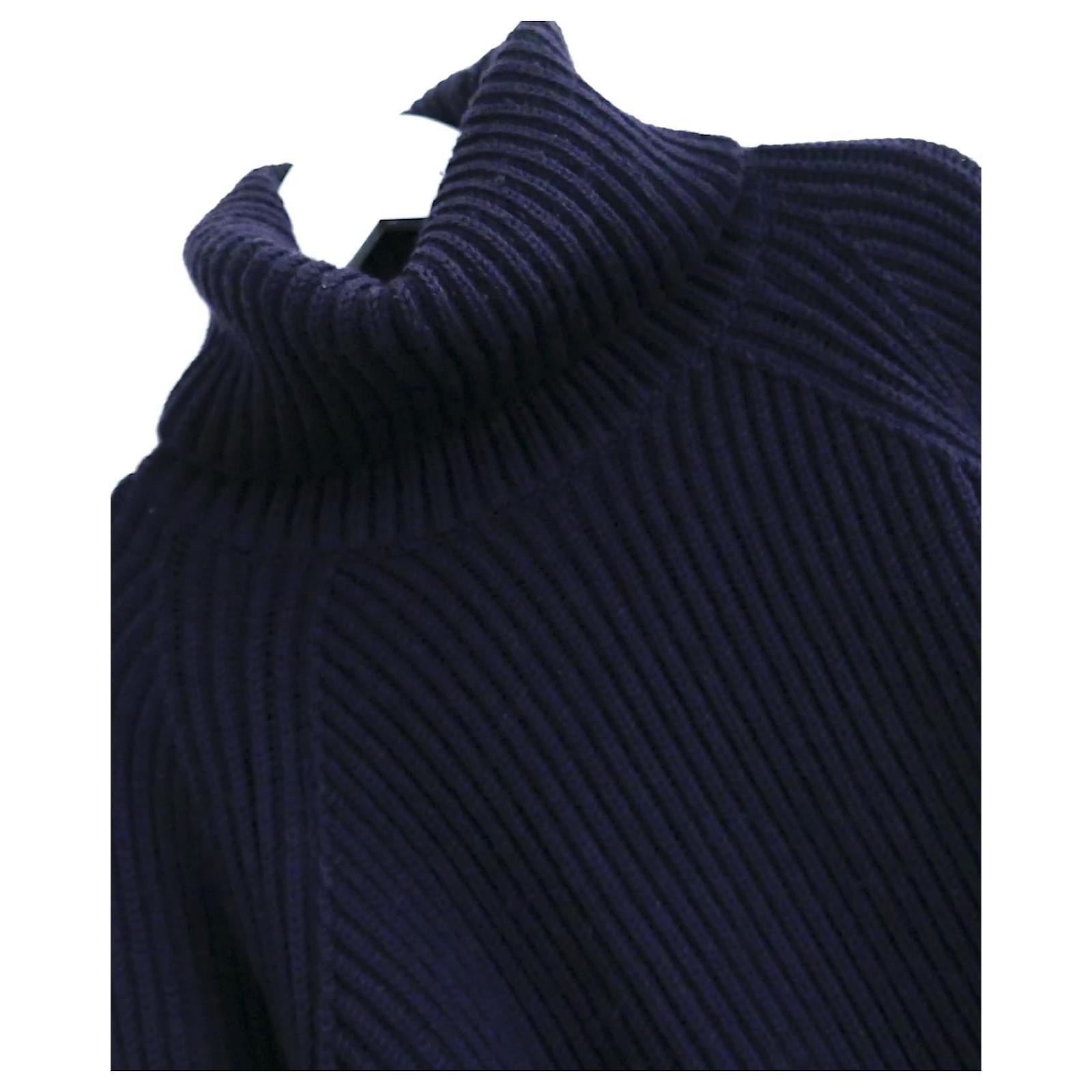 Noir Joseph Cropped NAP Cardigan Stitch by Stitch Tie Cuff Jumper en vente