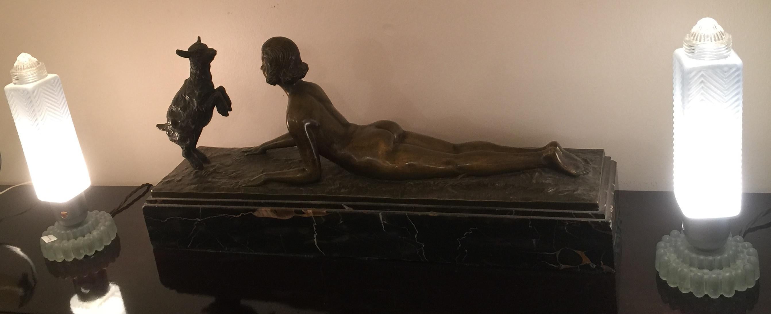 Joseph D´Aste Sculpture Italian, Art Deco Woman In Good Condition For Sale In Ciudad Autónoma Buenos Aires, C