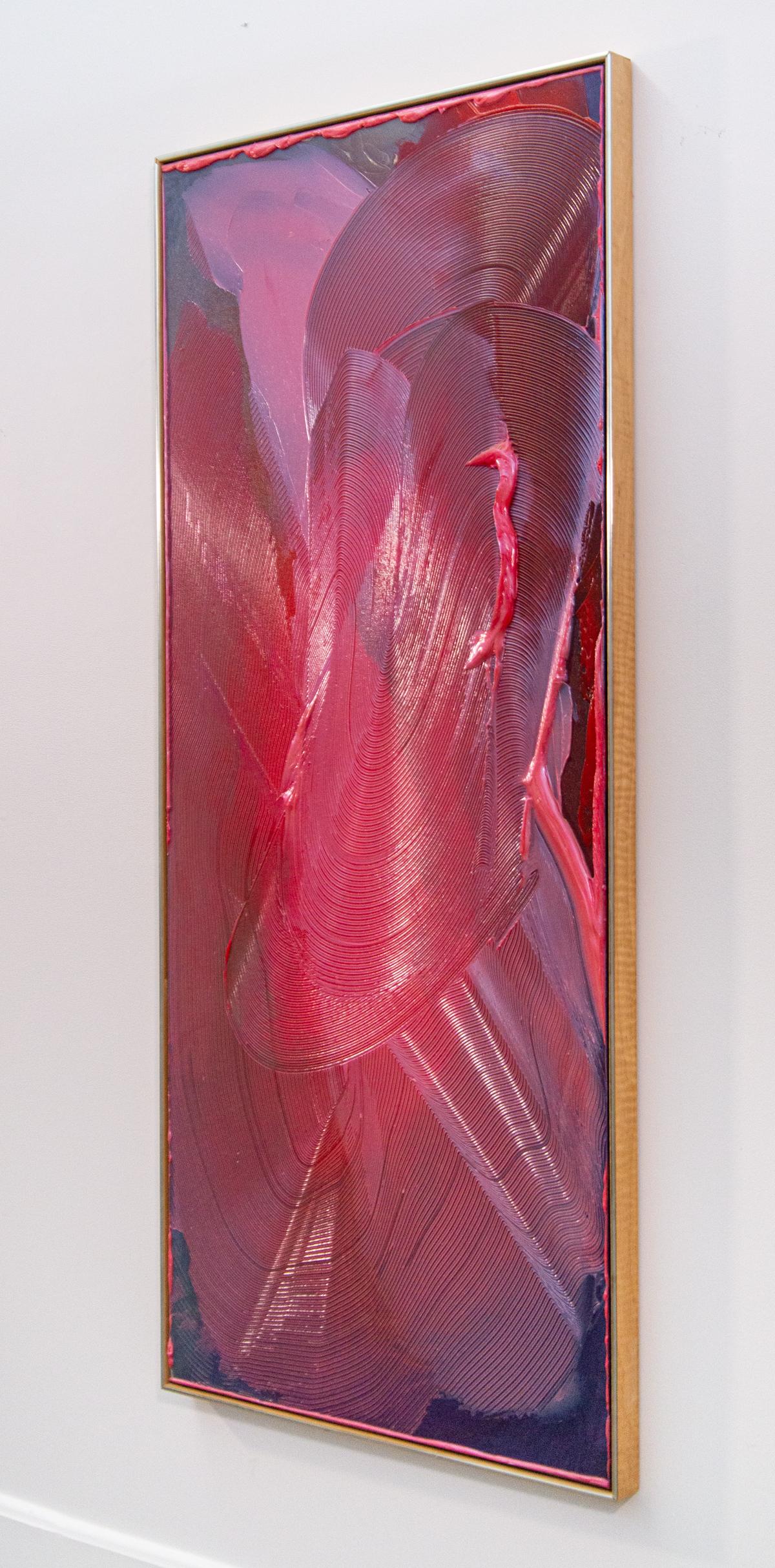 In diesem dynamischen Werk des zeitgenössischen Malers Joseph Drapell tanzen Strudel aus leuchtenden Farben - Rosa, Violett und Pflaume - um die Leinwand. Der in Tschechien geborene Künstler schafft einzigartig schöne Gemälde, indem er innovative