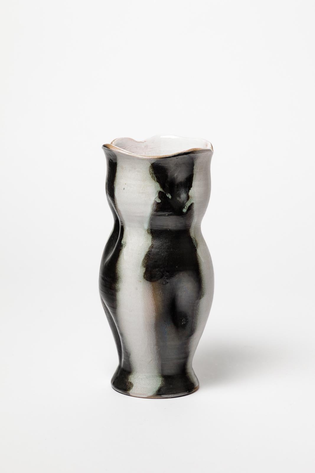 Mid-Century Modern Joseph Elie 1950 20 CENTURY DESIGN vase en céramique blanc et noir fait main en vente