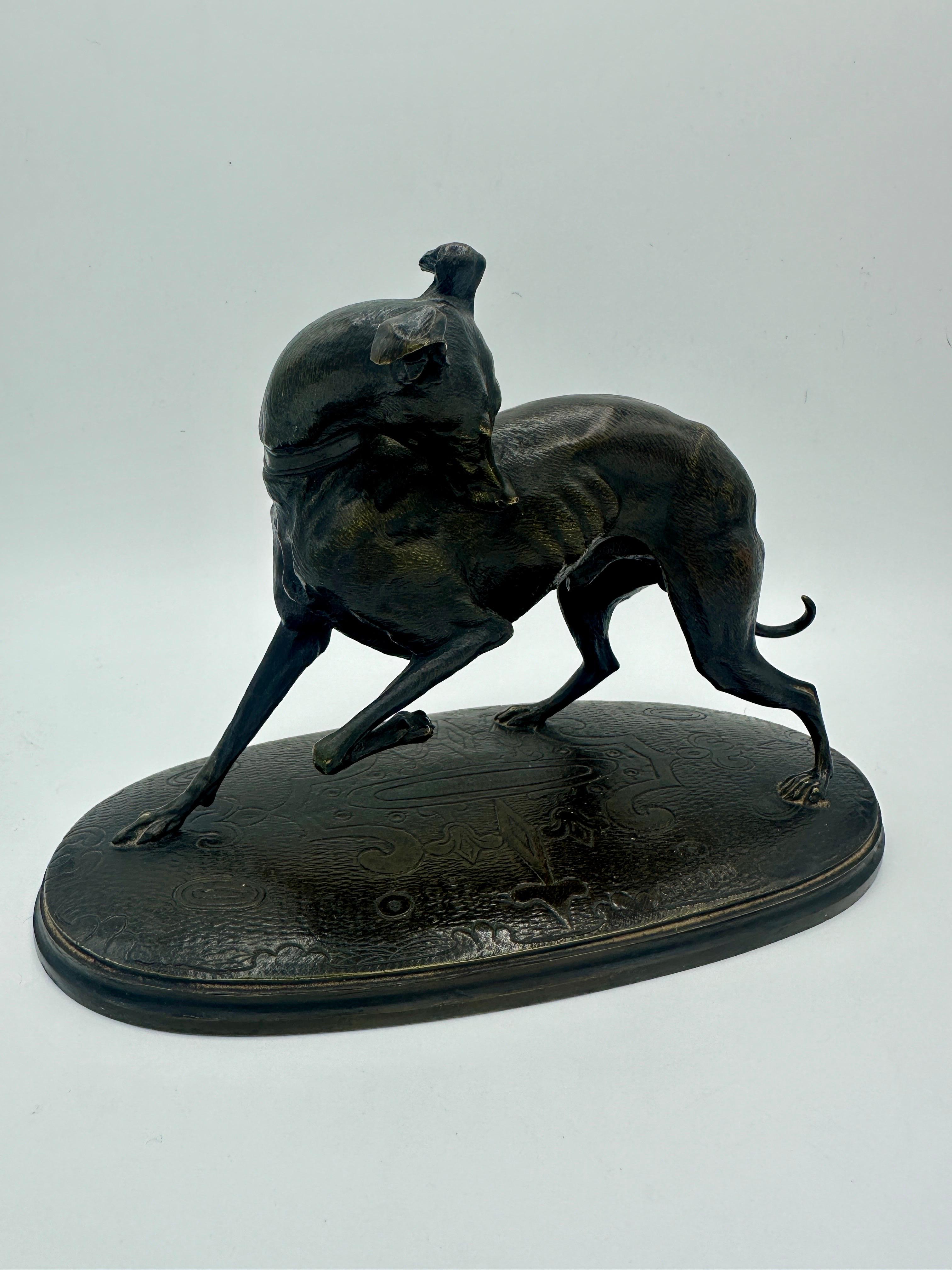 Bronze animalier français du 19e siècle représentant un lévrier  en vente 2