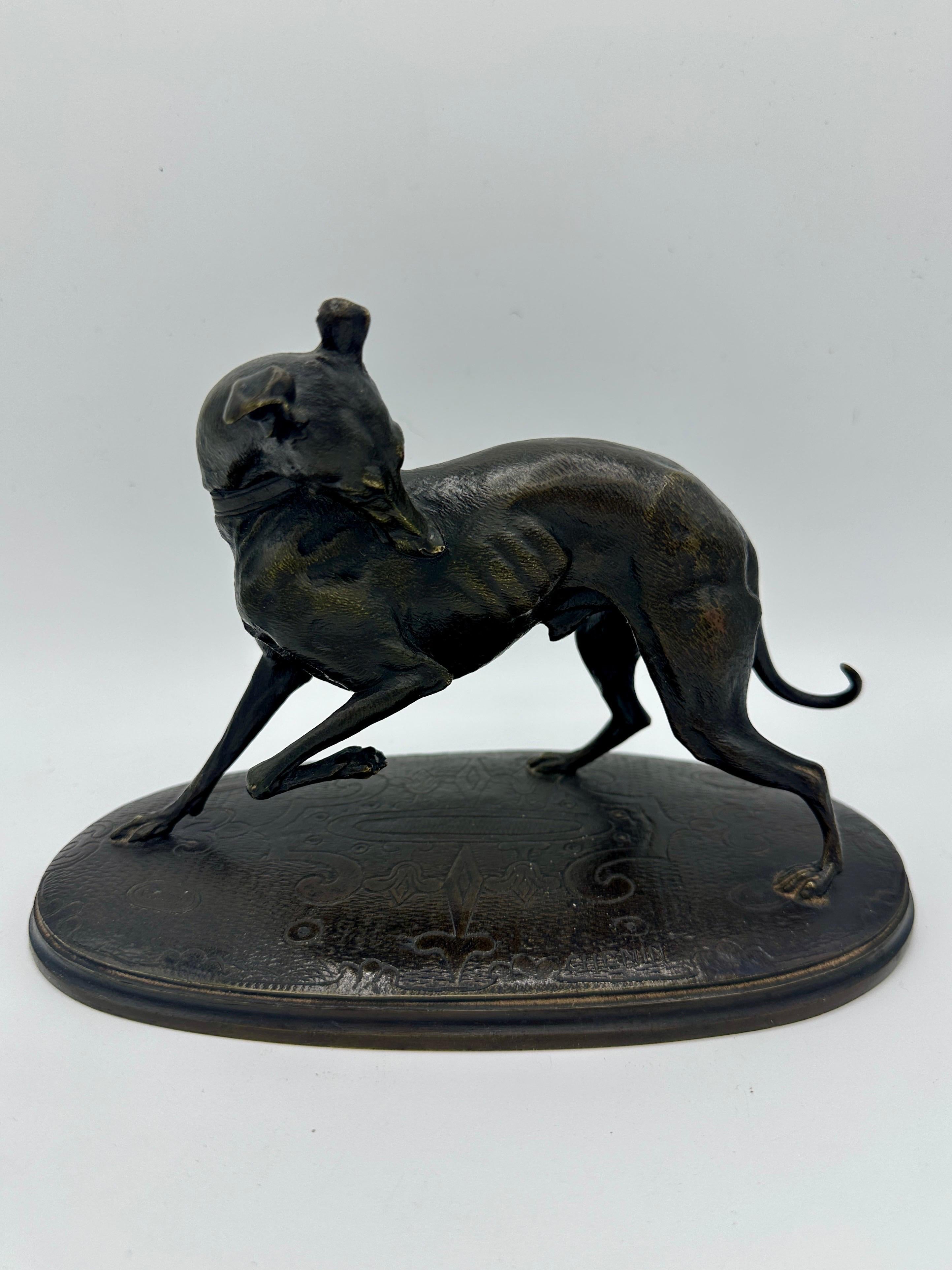 Figurative Sculpture Joseph Francois Victor Chemin - Bronze animalier français du 19e siècle représentant un lévrier 
