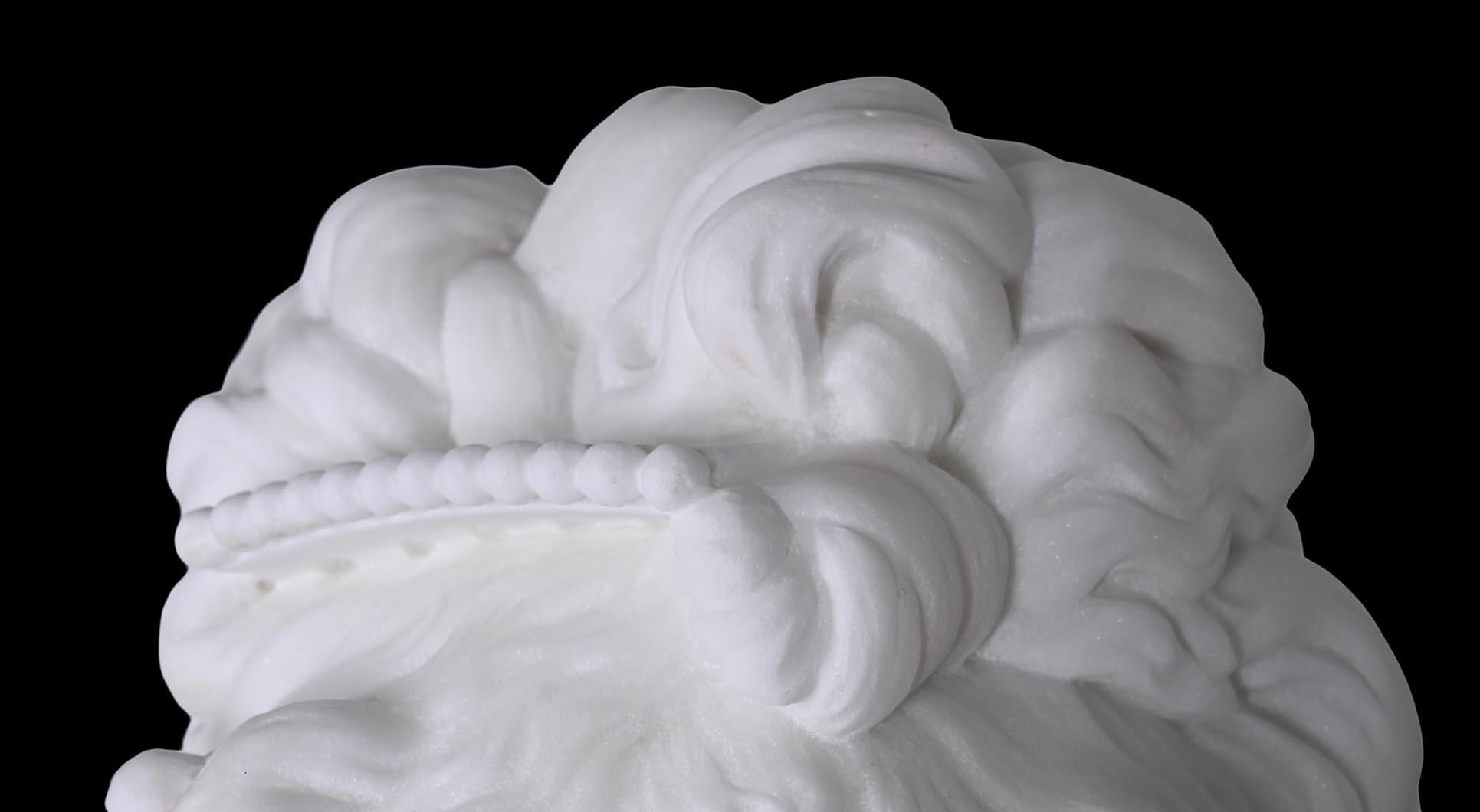 Joseph FRUGONI, Bust of a woman or Aphrodite (Handgeschnitzt) im Angebot