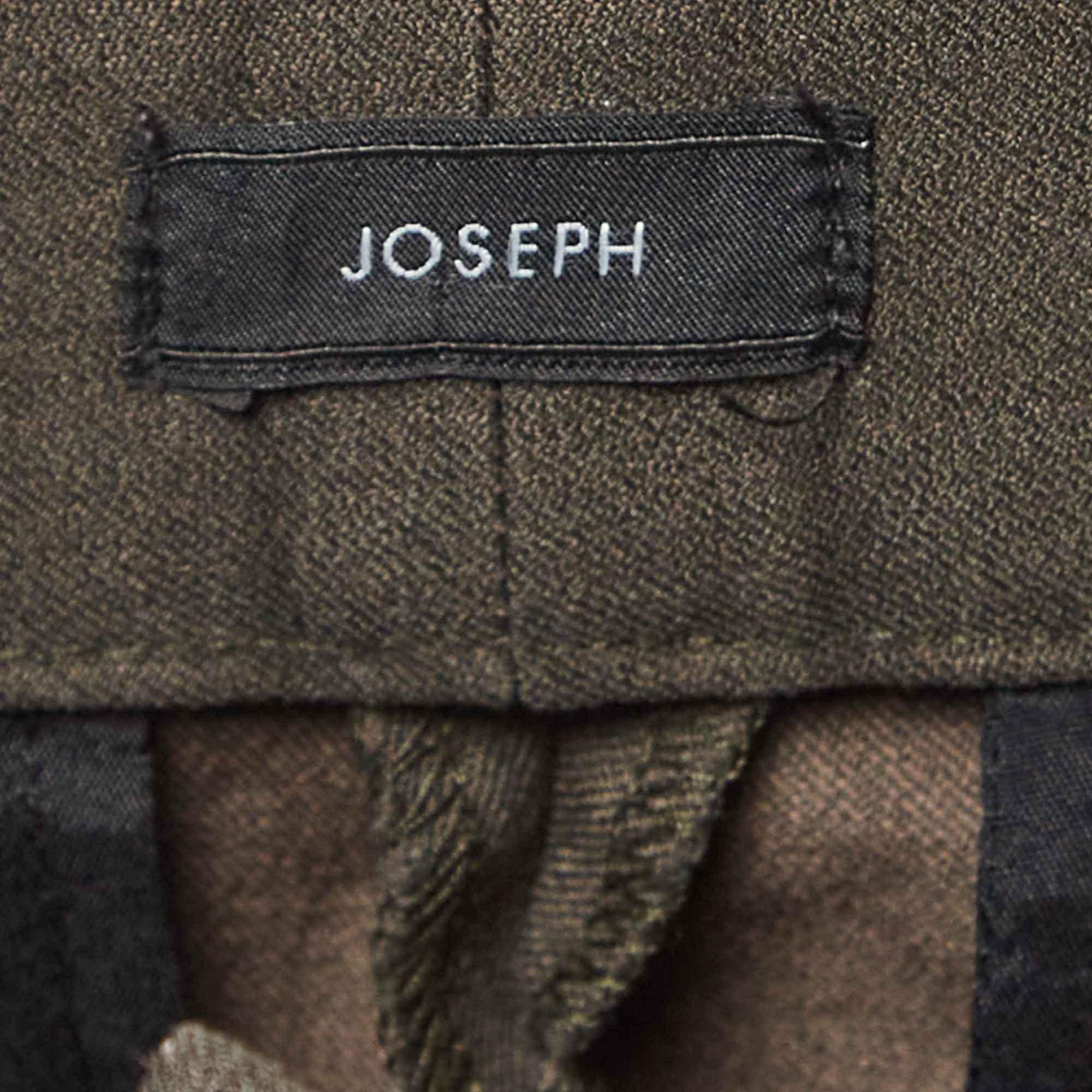 Joseph Grüne Gabardine-Hose in Knöchellänge S im Zustand „Gut“ im Angebot in Dubai, Al Qouz 2