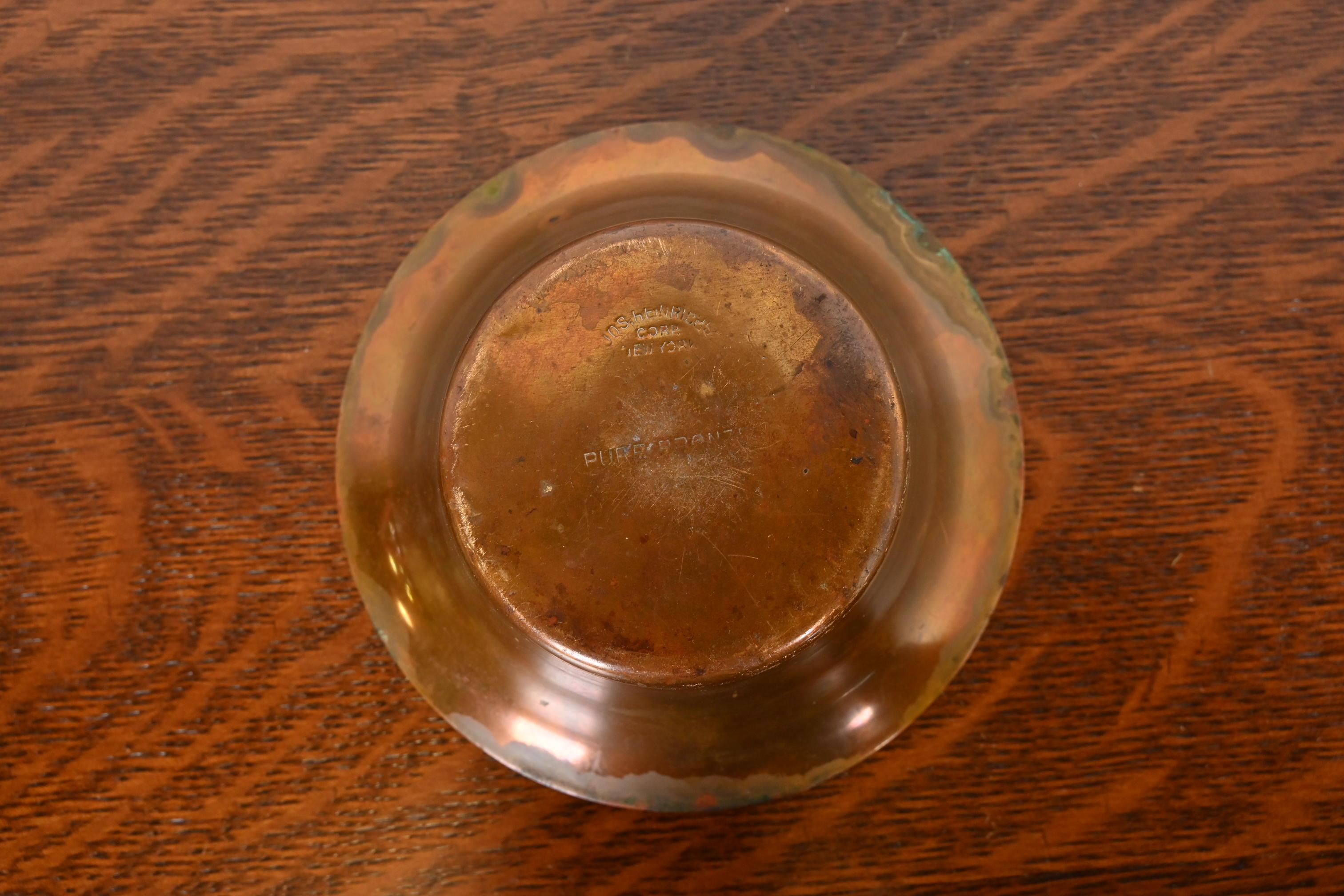 Bronze Bol en bronze Arts and Crafts Joseph Heinrichs en vente
