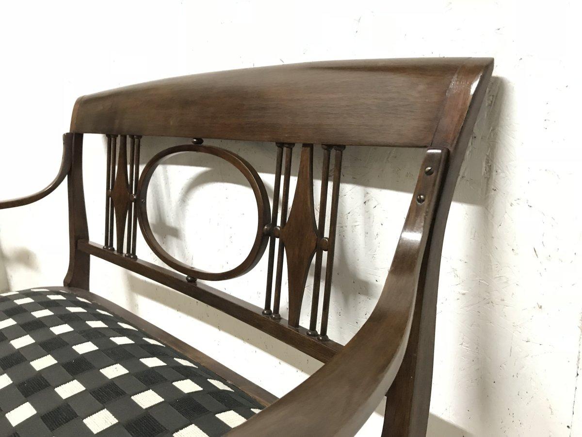 Joseph Hoffmann in the Style of a Secessionist Five-Piece Bentwood Salon Set For Sale 1