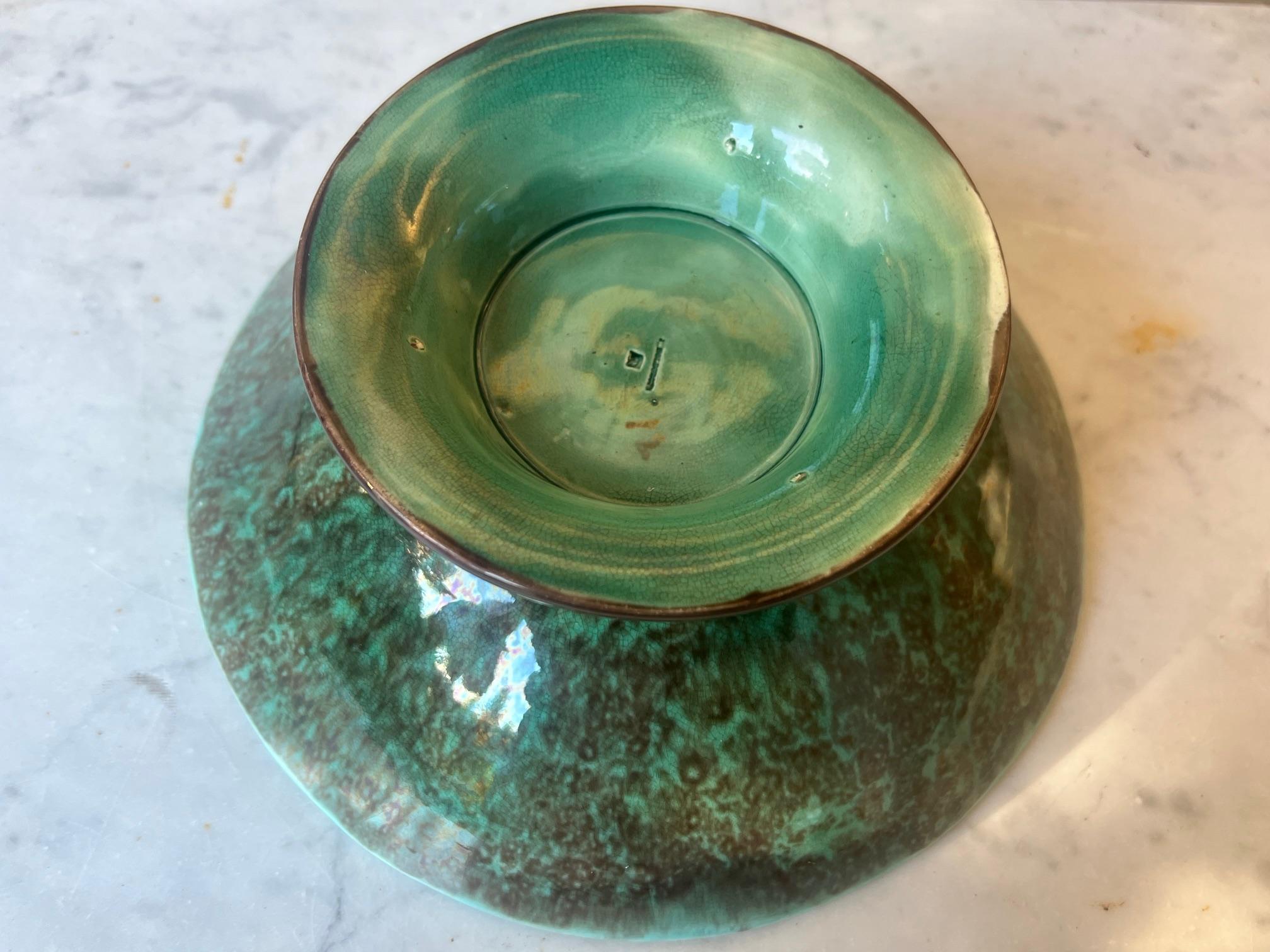 Joseph Holdcroft Bol à nénuphars en majolique sur pied, c.A.I.C. en vente 8