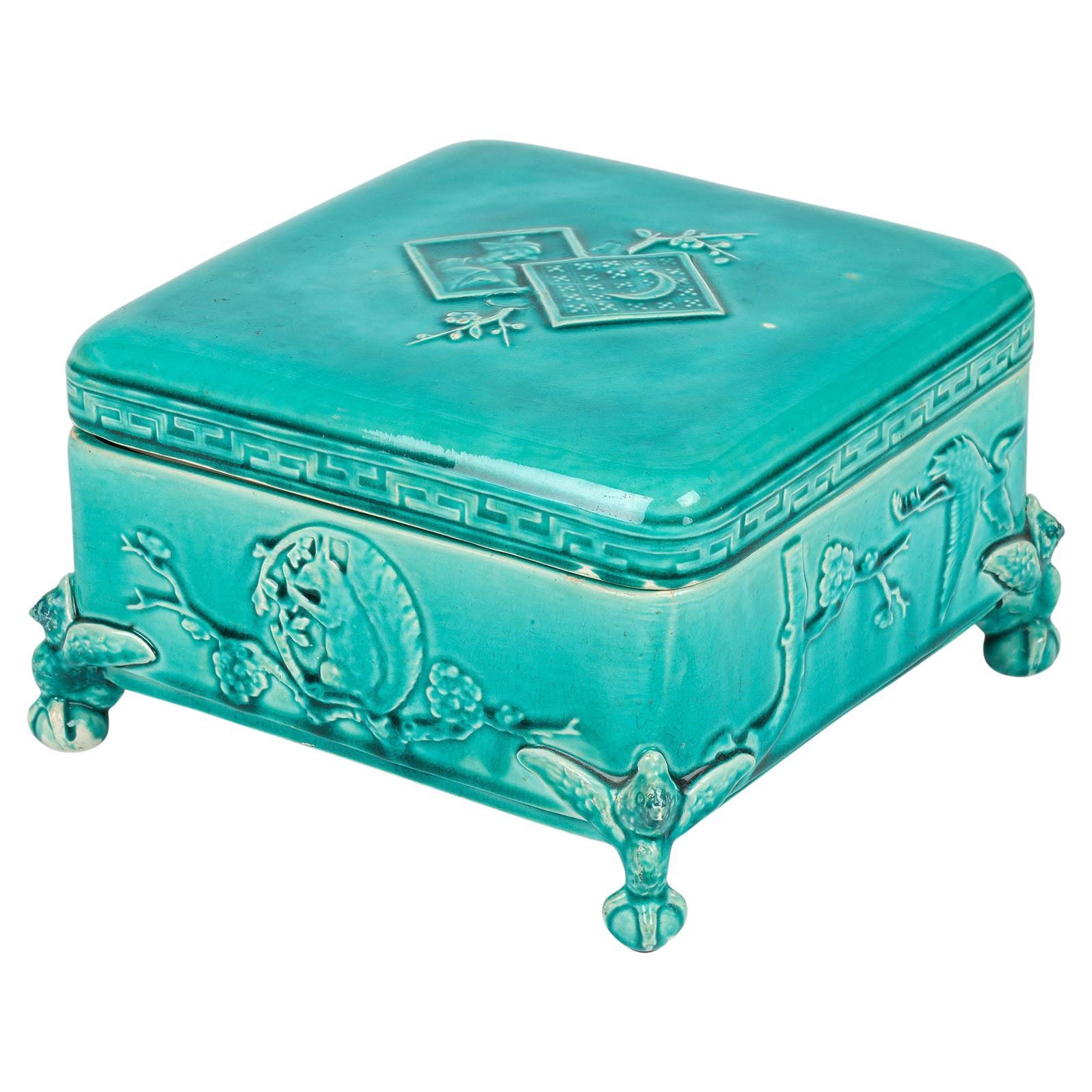 Joseph Holdcroft Scrigno in ceramica maiolicata dal design giapponese
