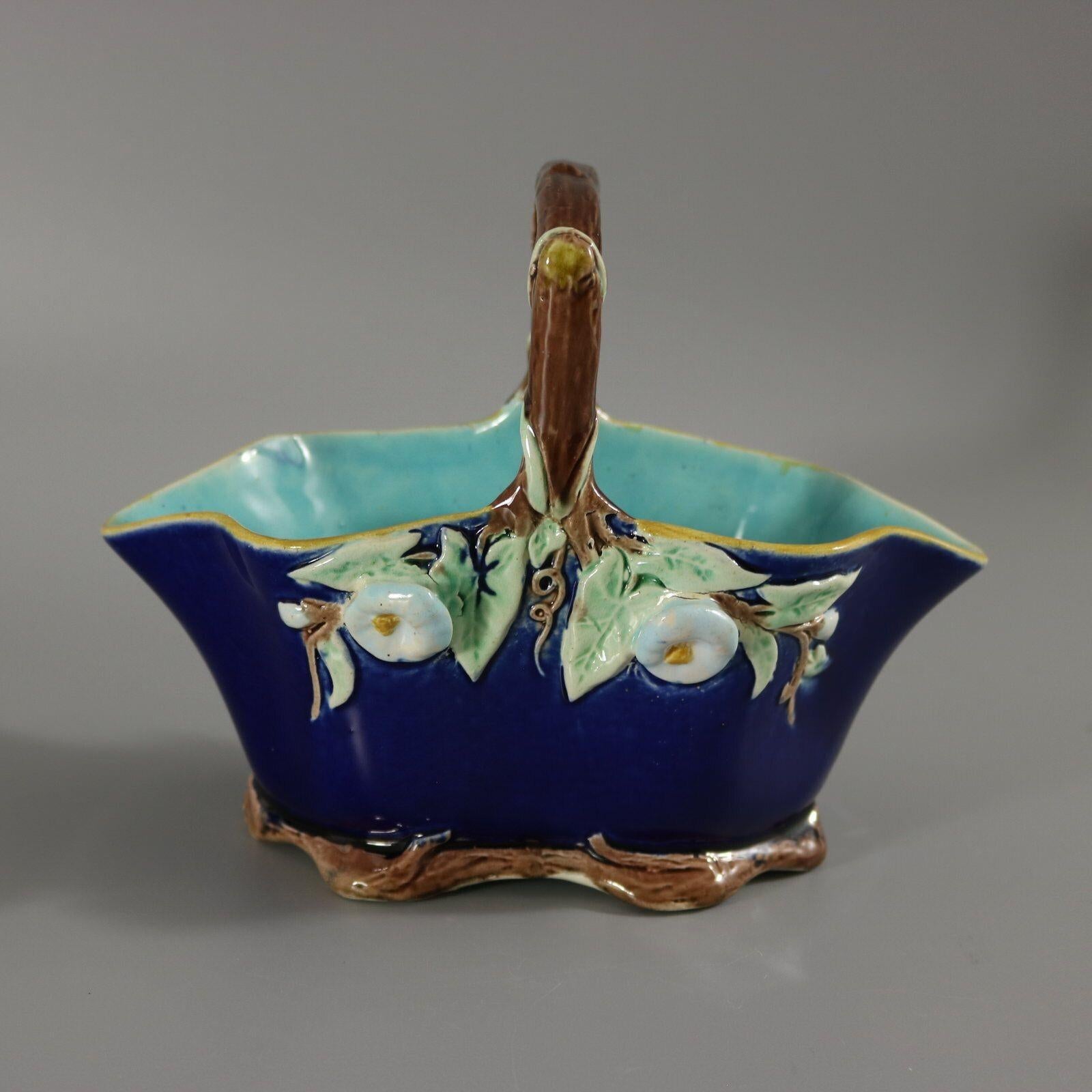 Joseph Holdcroft Majolica Floral Basket In Excellent Condition In Chelmsford, Essex