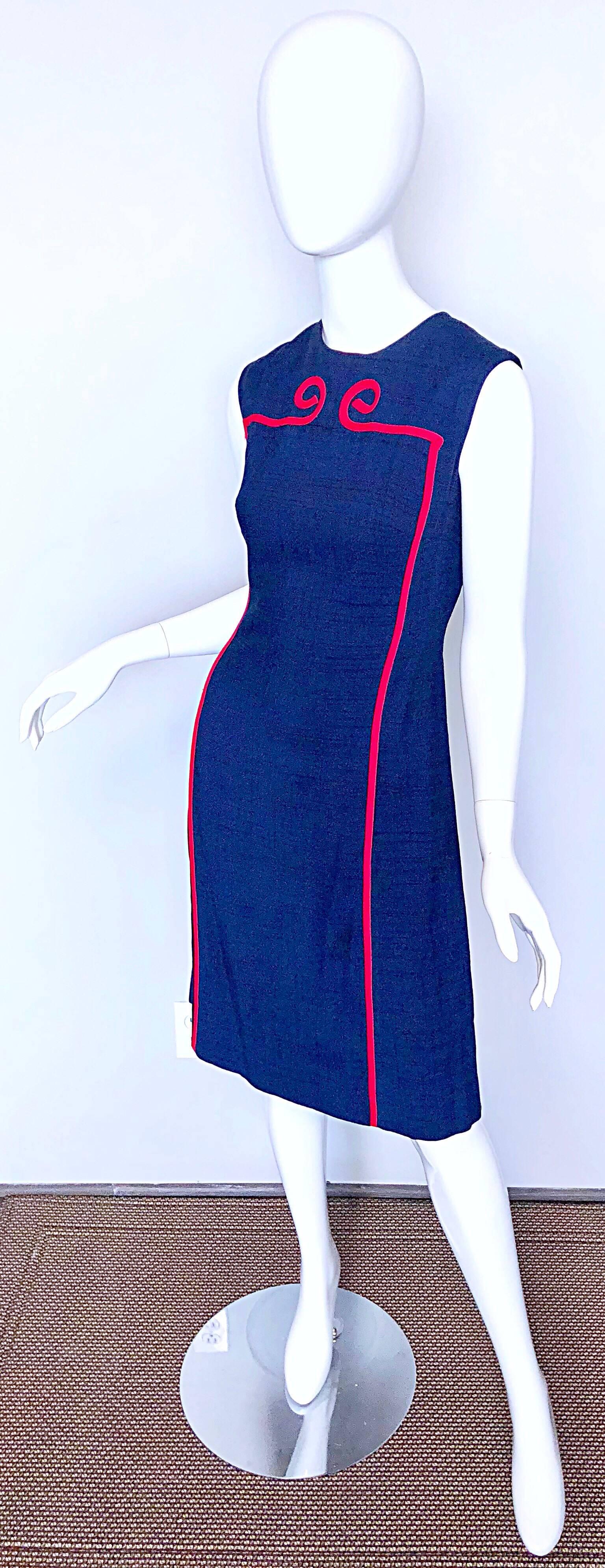 Joseph Magnin 1960s Navy Blue + Red Linen Silk Nautical Vintage 60s Shift Dress In Excellent Condition For Sale In San Diego, CA