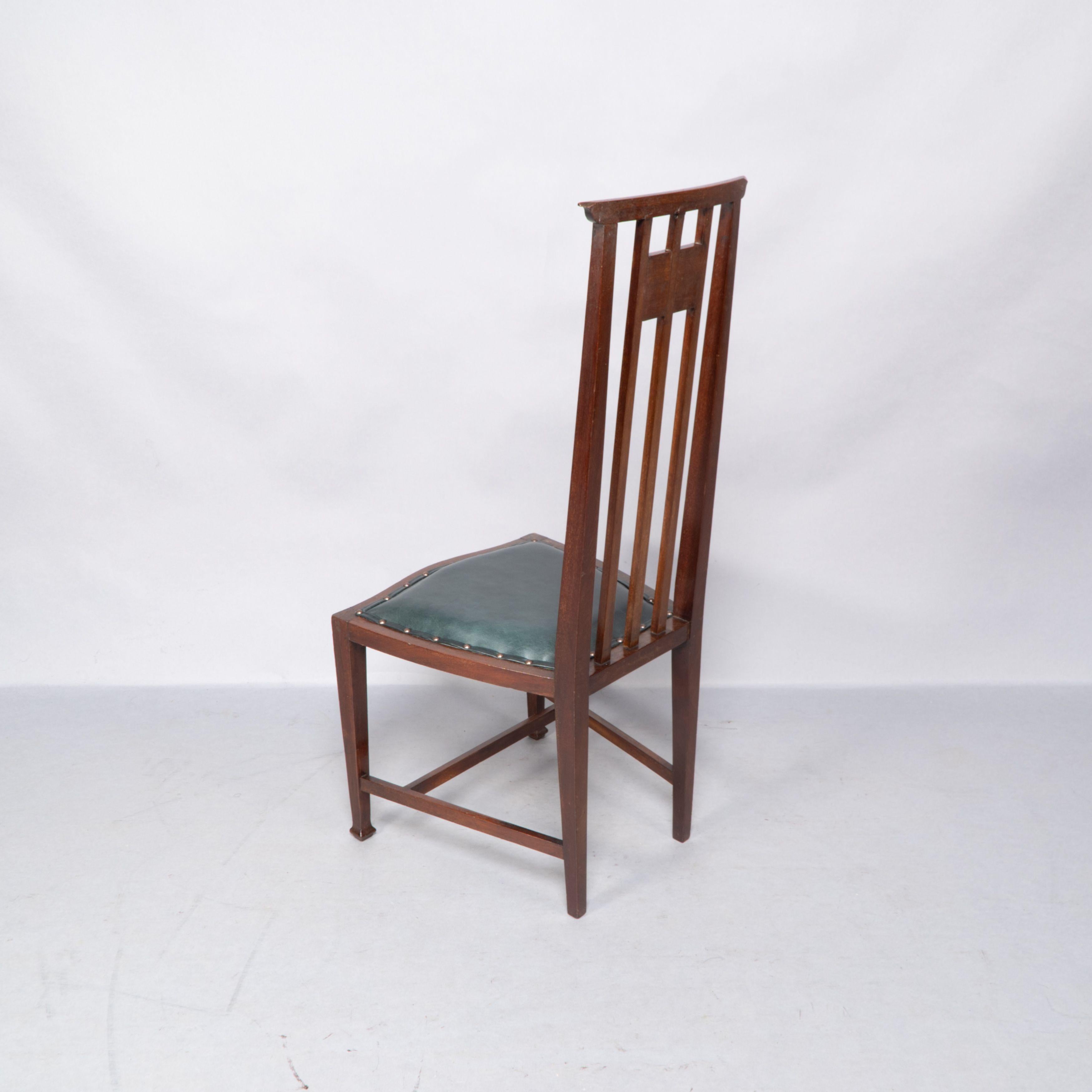 Attribué à Joseph Maria Olbrich. Chaise d'appoint en marqueterie Art Nouveau. Bon état - En vente à London, GB