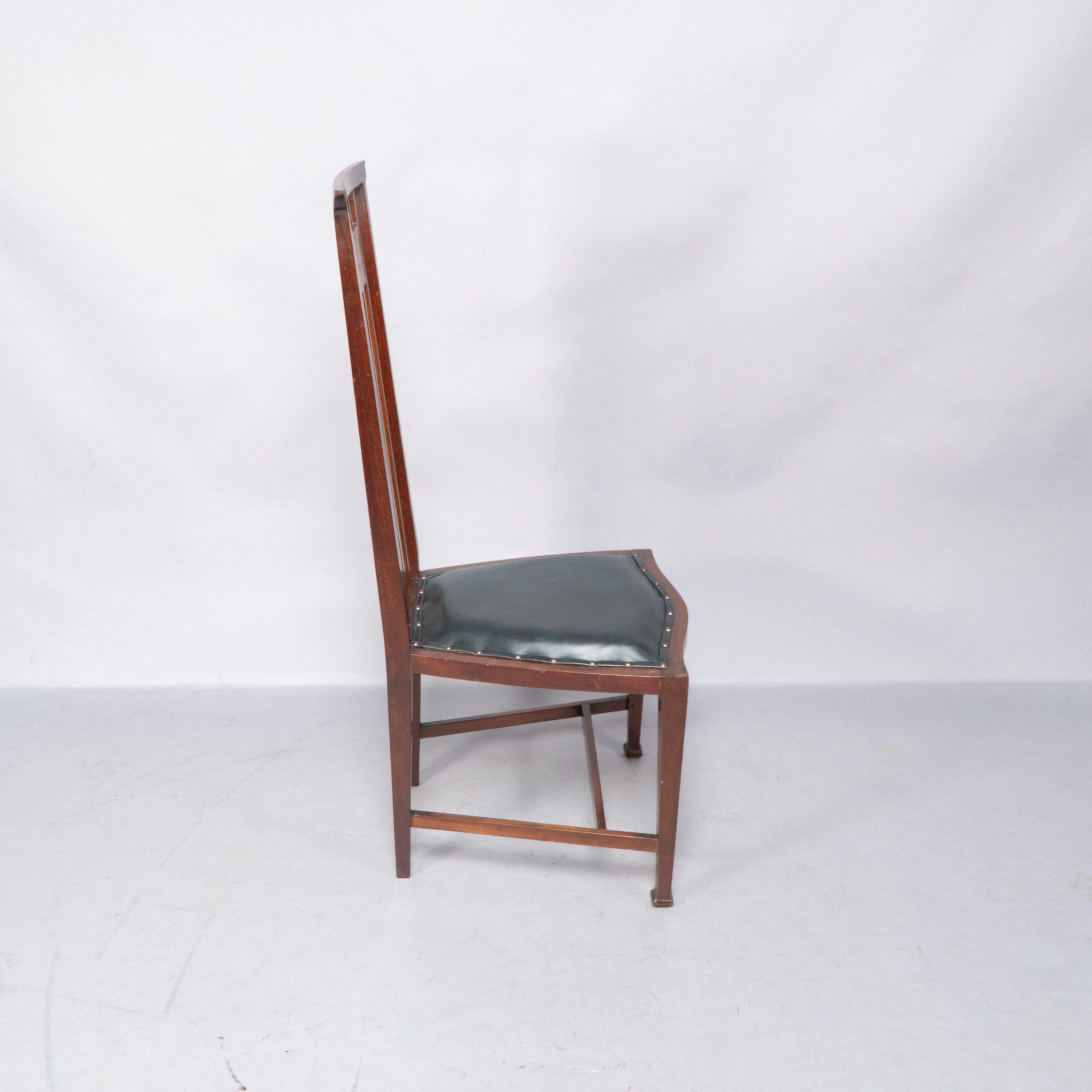 Attribué à Joseph Maria Olbrich. Chaise d'appoint en marqueterie Art Nouveau. en vente 2