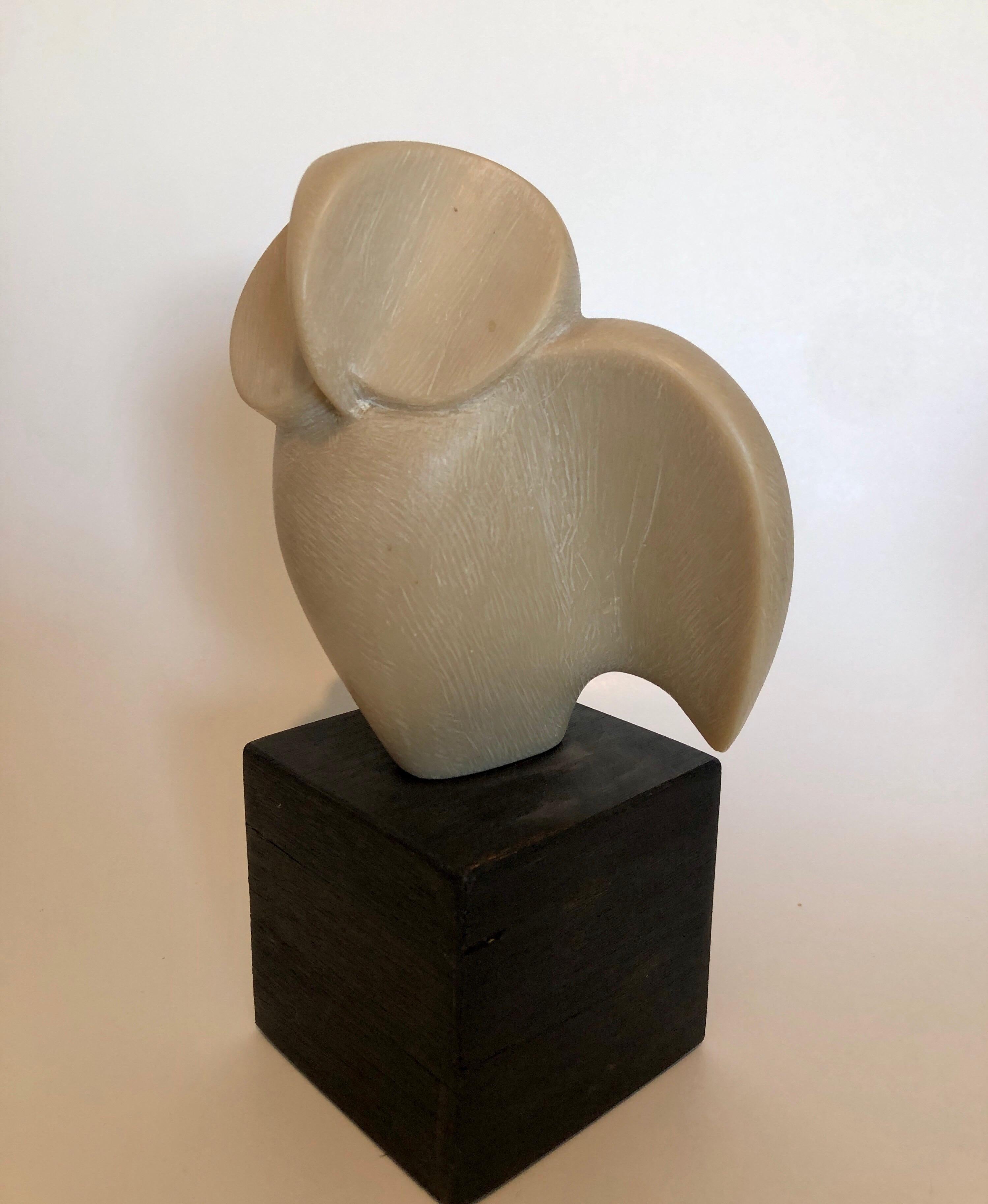 Escultura Art Decó checa tallada en resina natural Cubista Búho Pájaro Joseph Martinek 6
