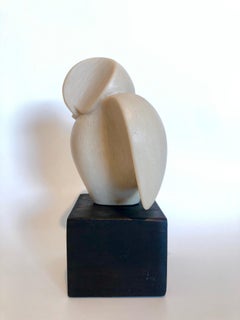 Sculpture de hibou cubiste en résine naturelle sculptée Art déco tchèque Joseph Martinek