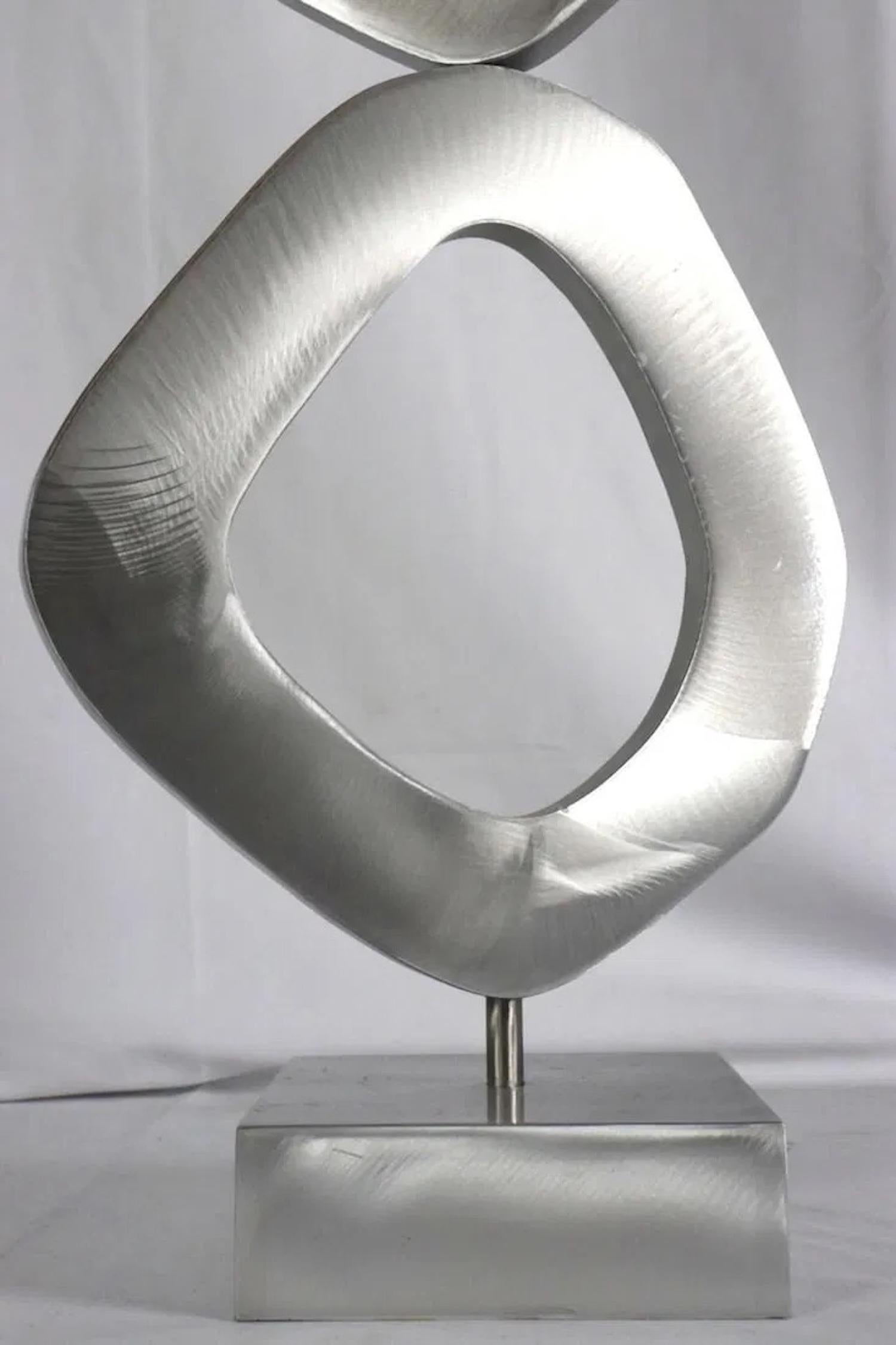 Aluminio cepillado Trinity - Abstract Sculpture Gris de Joseph Meerbott