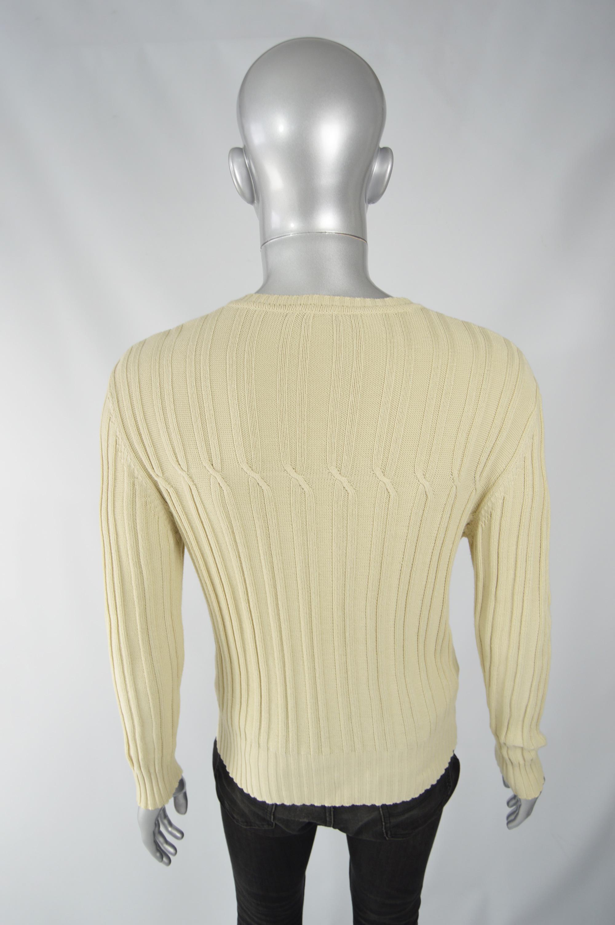 Joseph Men's Cream Cable Knit Sweater In Excellent Condition In Doncaster, South Yorkshire