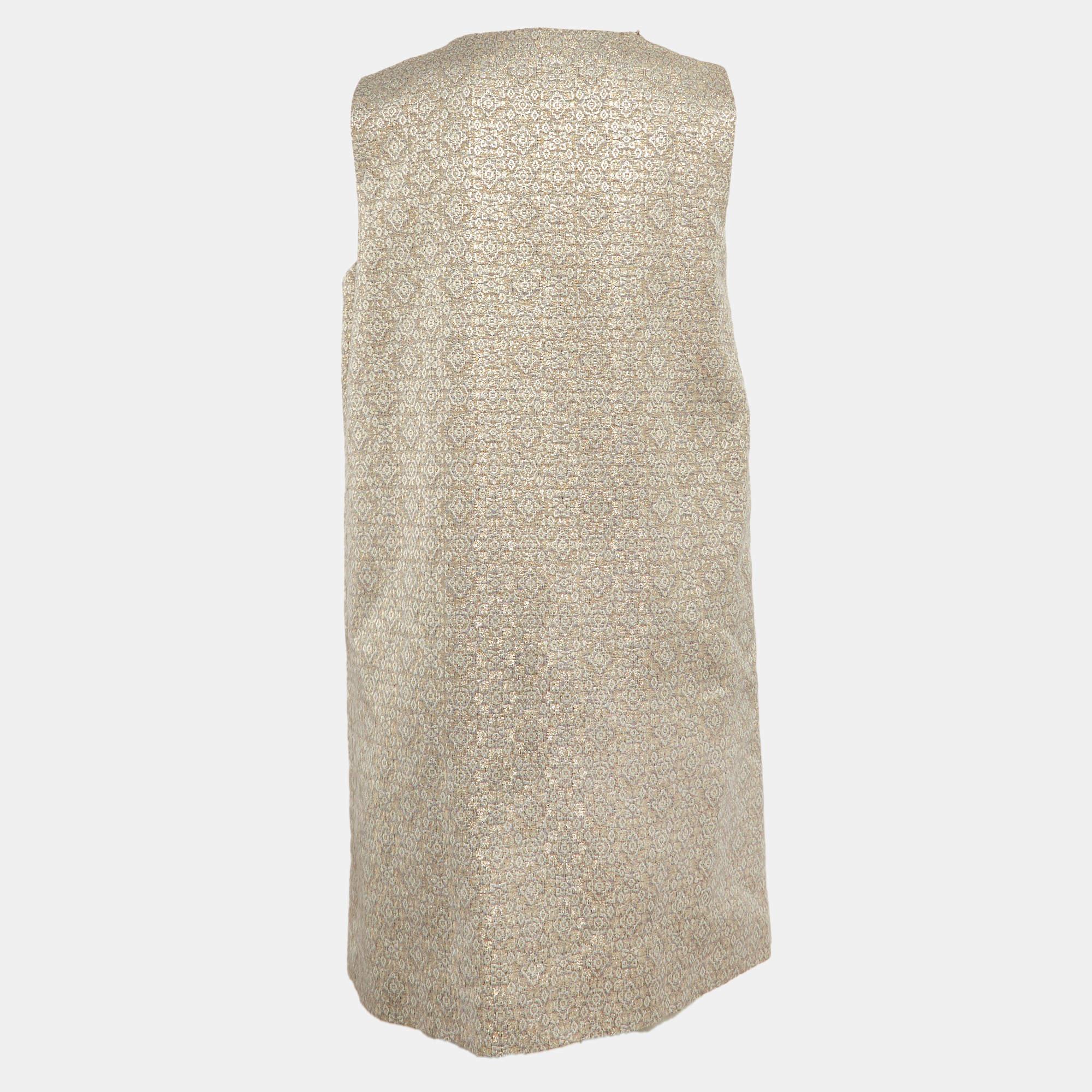 Brilla con estilo con el vestido Joseph. Este diseño sin mangas luce un impresionante estampado jacquard metálico que lo convierte en una elección destacada para cualquier ocasión nocturna. La elegante silueta y el lujoso tejido lamé ofrecen un