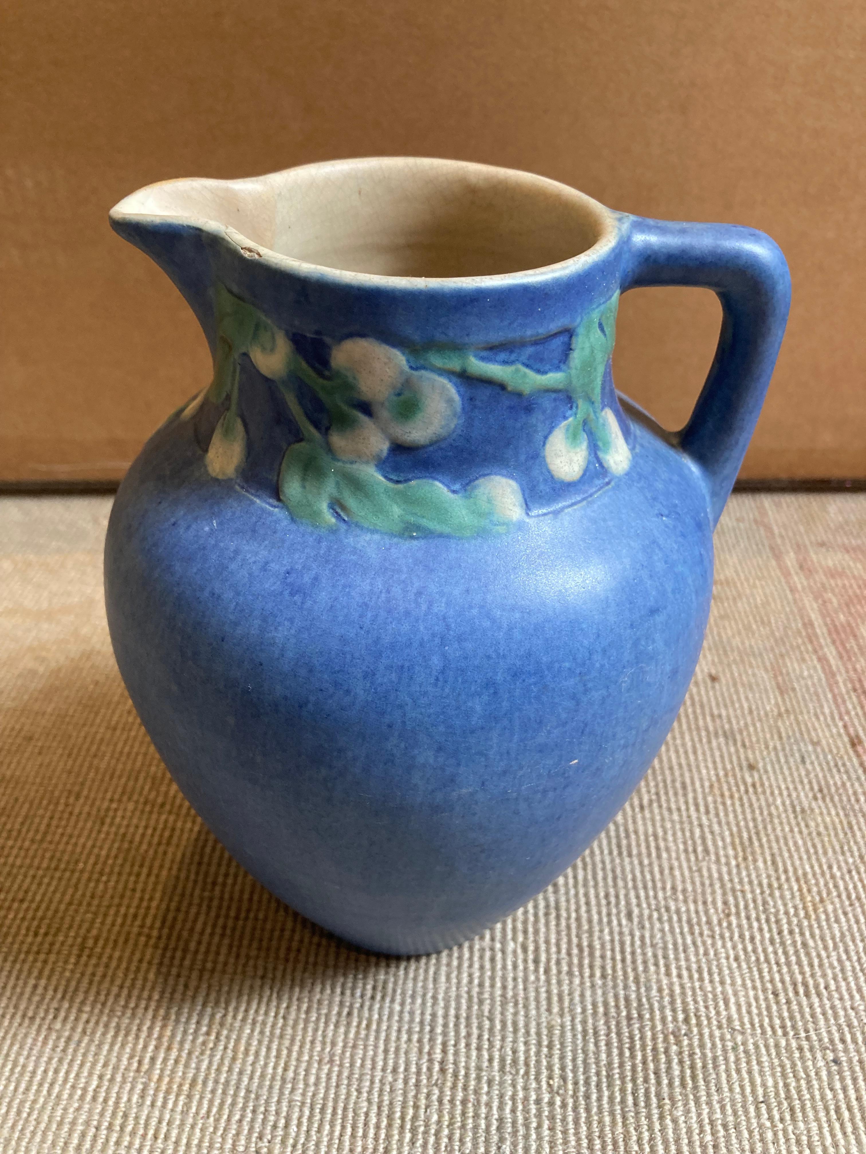 Large Newcomb College Art Pottery Vase - Joseph Meyer, Sadie Irvine, 1927 For Sale 3