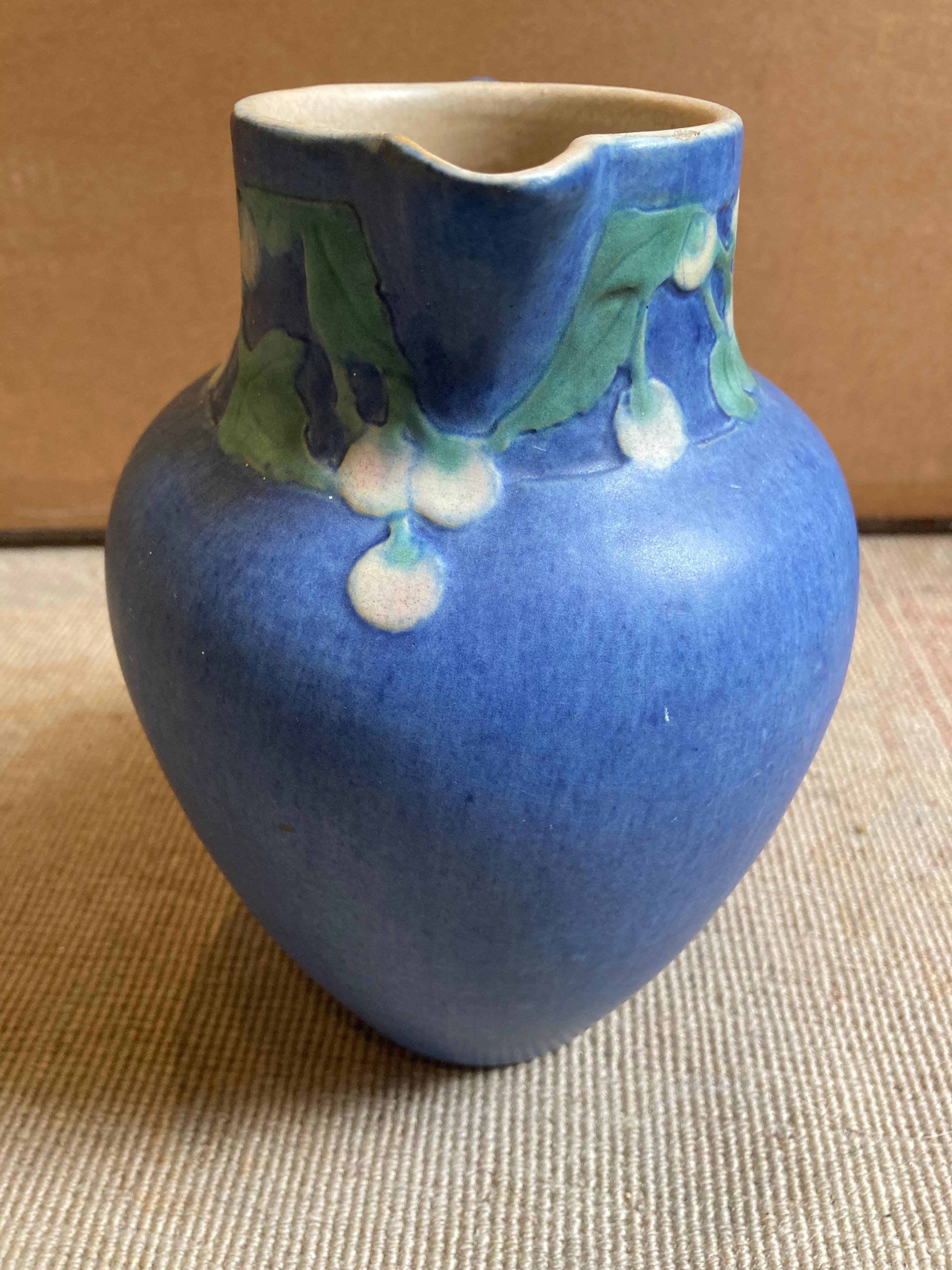 Large Newcomb College Art Pottery Vase - Joseph Meyer, Sadie Irvine, 1927 For Sale 4