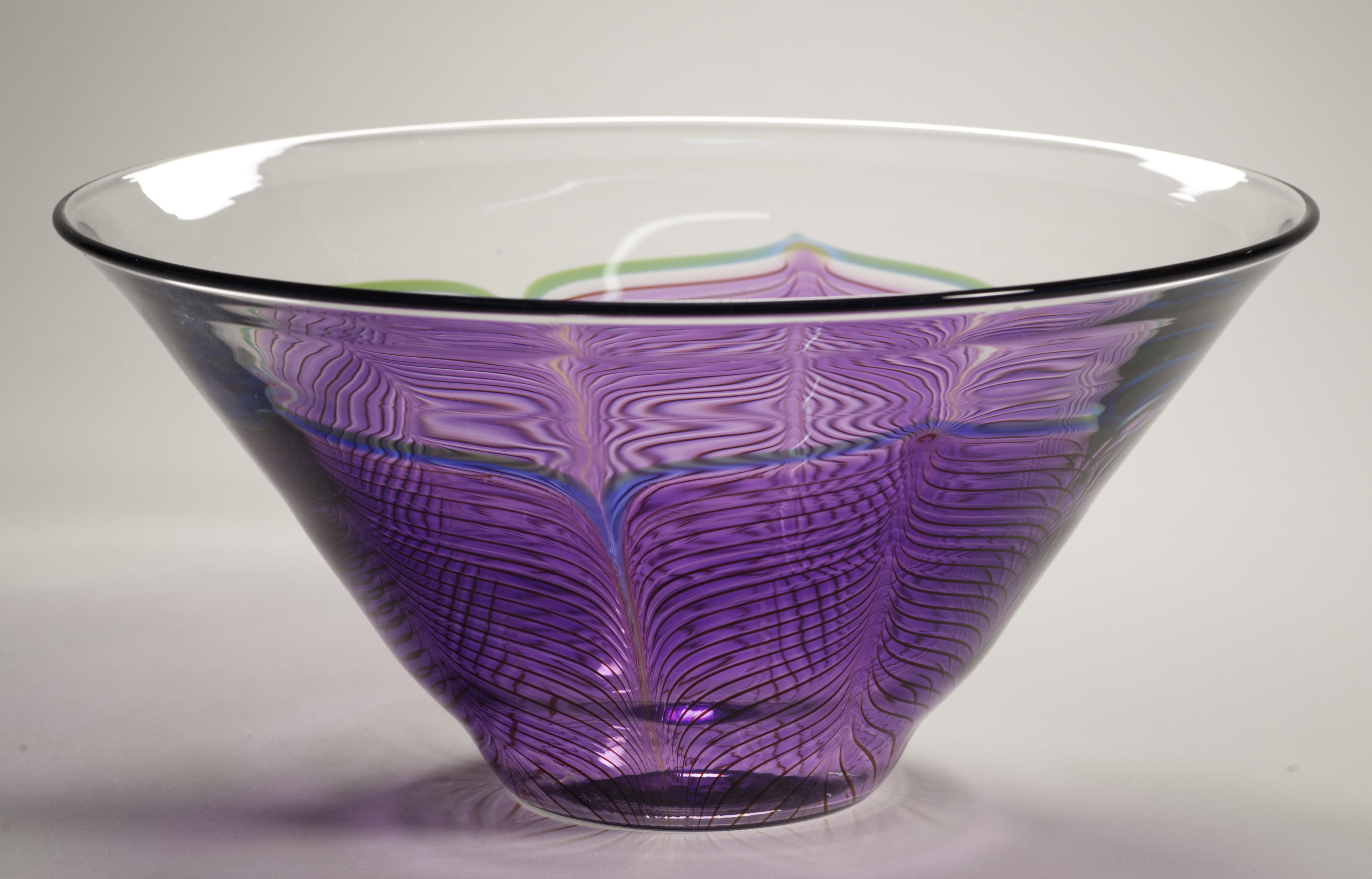 20ième siècle Bol à plumes tirées Joseph Morel pour Zellique, American Studio Art Glass, 1988 en vente