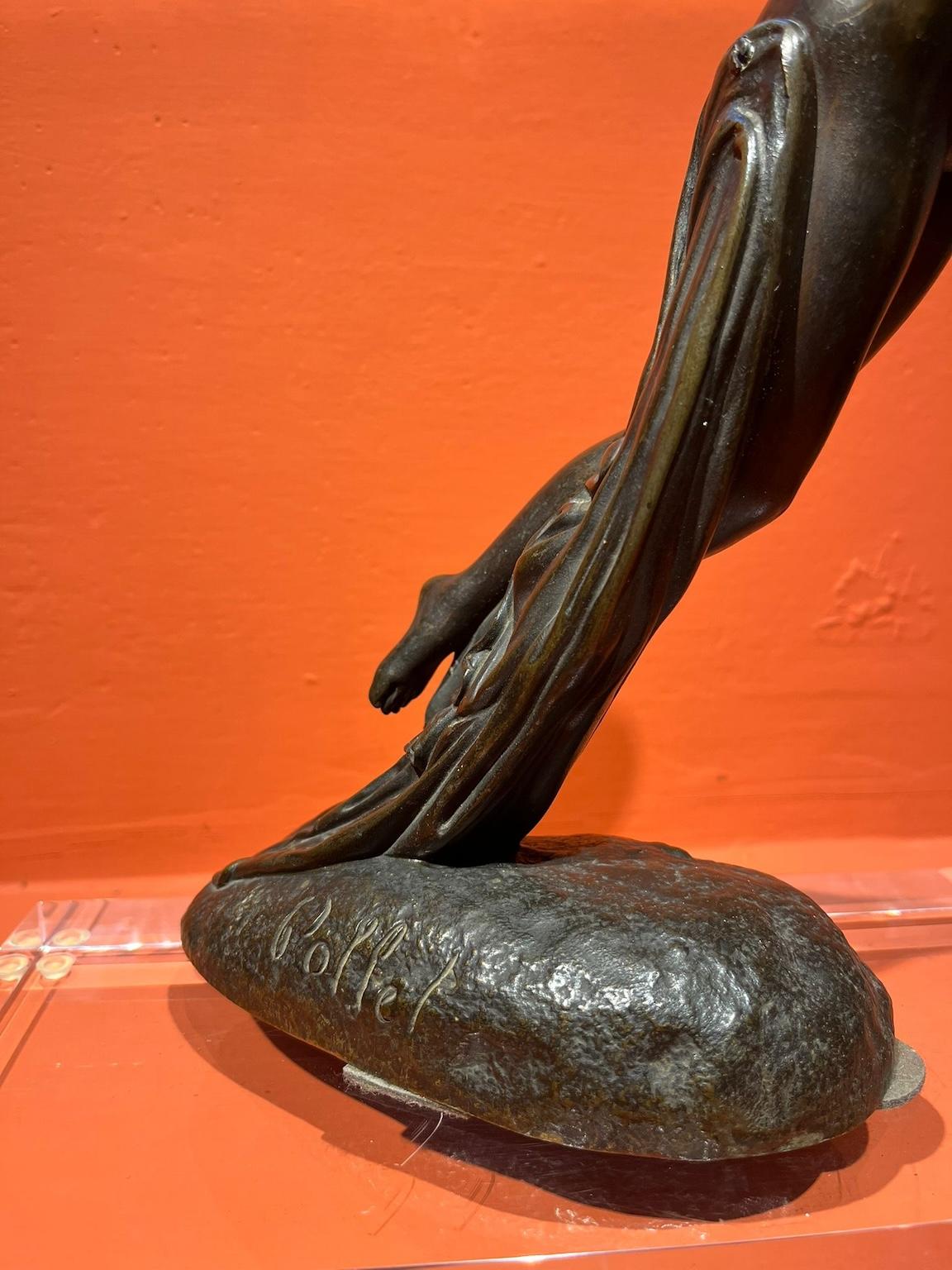 Französische mythologische weibliche Bronze aus dem 19 im Angebot 3