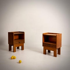 Paire de tables de chevet Joseph Savina, chêne, Grande-Bretagne, vers 1940