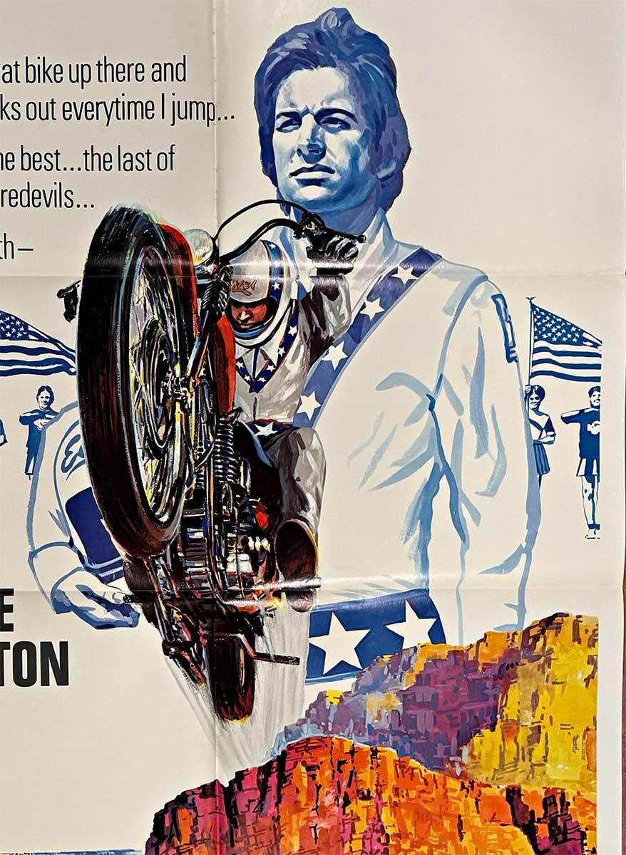 Evel Knievel original - US 1-sheet  cartel de cine vintage  moto - Print de Joseph Smith