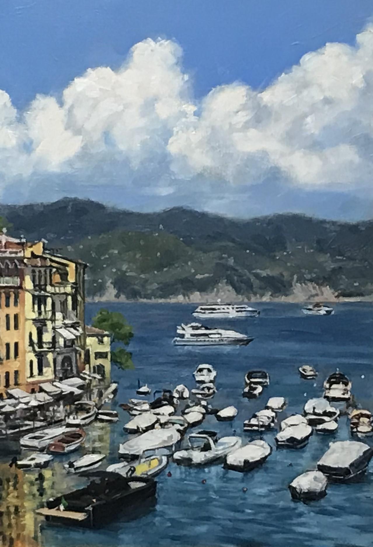 Ti dirigi subito verso sud, a mezzogiorno inoltrato, lungo la Riviera italiana, deciso ad arrivare a Portofino in tempo per pranzare in un caffè lungo la piazza.  I fiori sono deliziosi come ricordavi, la Piazzetta è abbastanza caratteristica per un