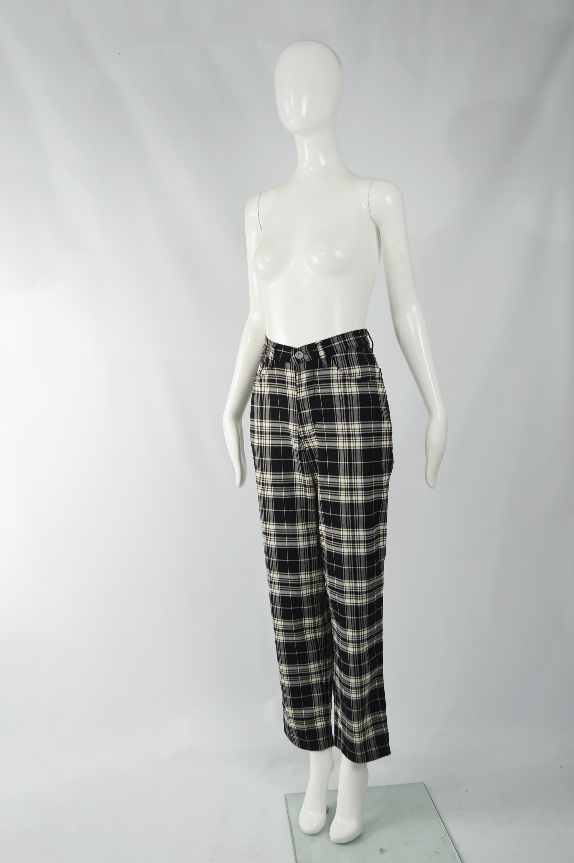 Joseph Vintage Black & White Check Trousers Pants In Excellent Condition For Sale In Doncaster, South Yorkshire