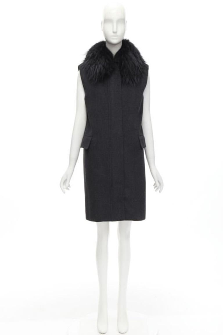 JOSEPH lana nera minimal oversize collo di pelliccia tasche con patta gilet boxy FR38 S in vendita 4