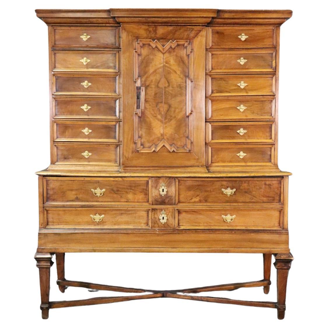 Josephinian Austrian Inlaid Walnut Two Pieces 1750s Era  Secrétaire d'armoires de location