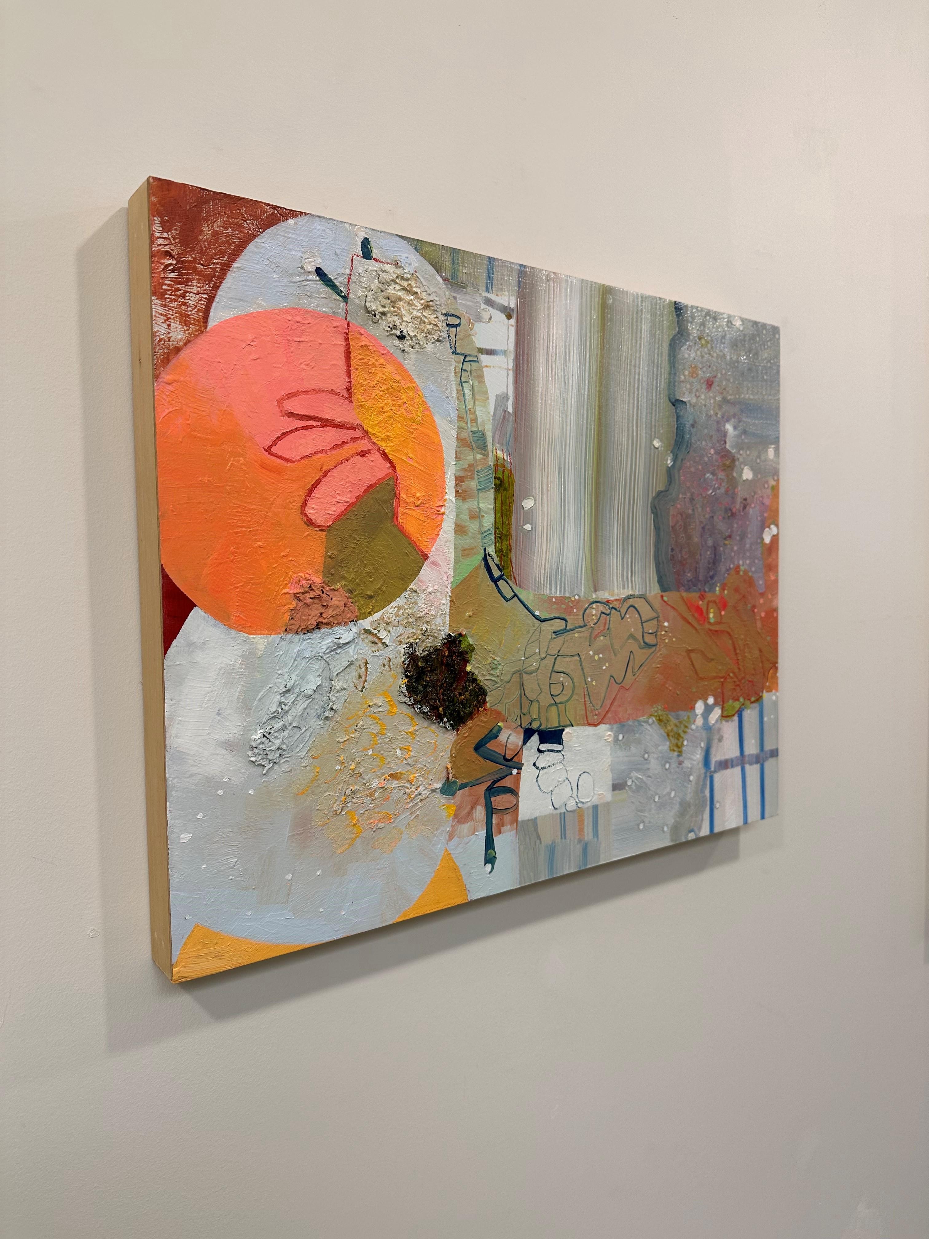 Dieses farbenfrohe abstrakte Gemälde besteht aus sorgfältig kombinierten Abschnitten verschiedener Texturen und Flächen mit Mustern, Kreisen, Punkten und Wellen, in überschwänglicher, fröhlicher Farbe. Kleine Momente in Rosa-, Orange-, Korallen-,