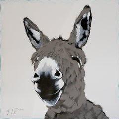 Burro gris sobre blanco roto