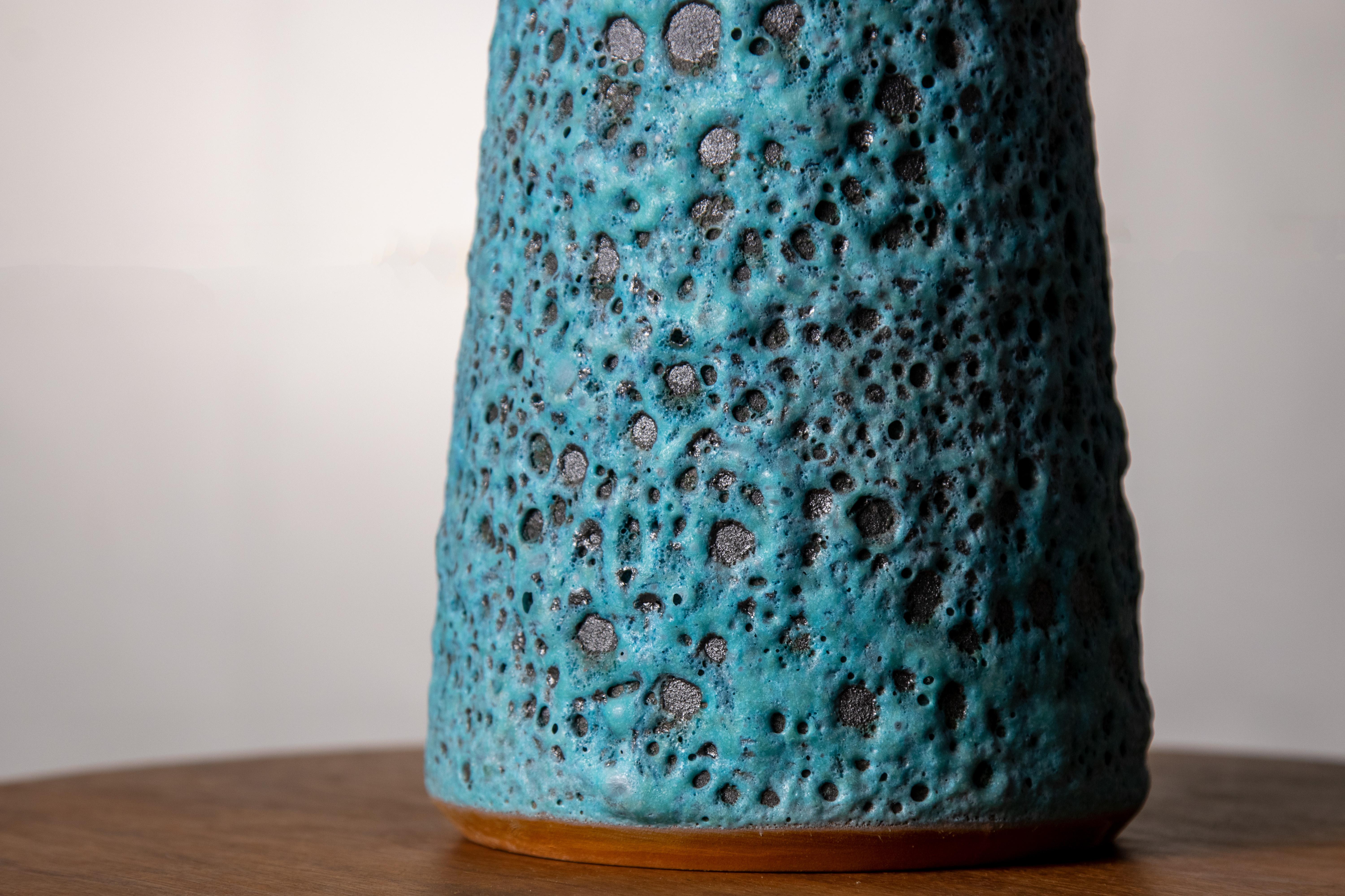 Josh Herman Vase trompette bleu turquoise #1 circa 2011 Bon état - En vente à Virginia Beach, VA