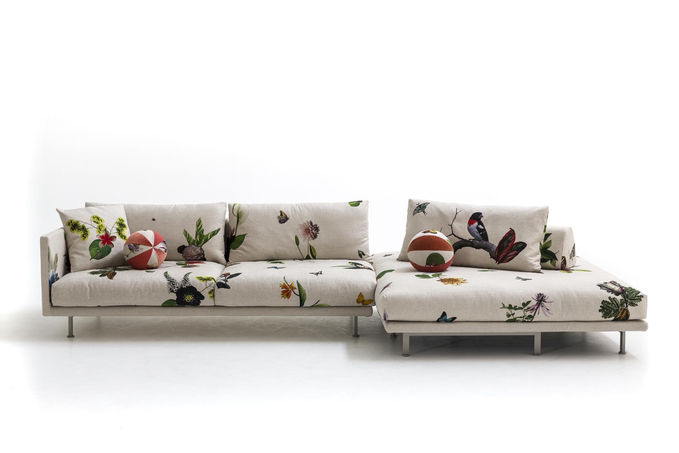 Josh Sofa by Edward Van Vliet for Moroso in Floral and Nature Patterned Fabric For Sale 8