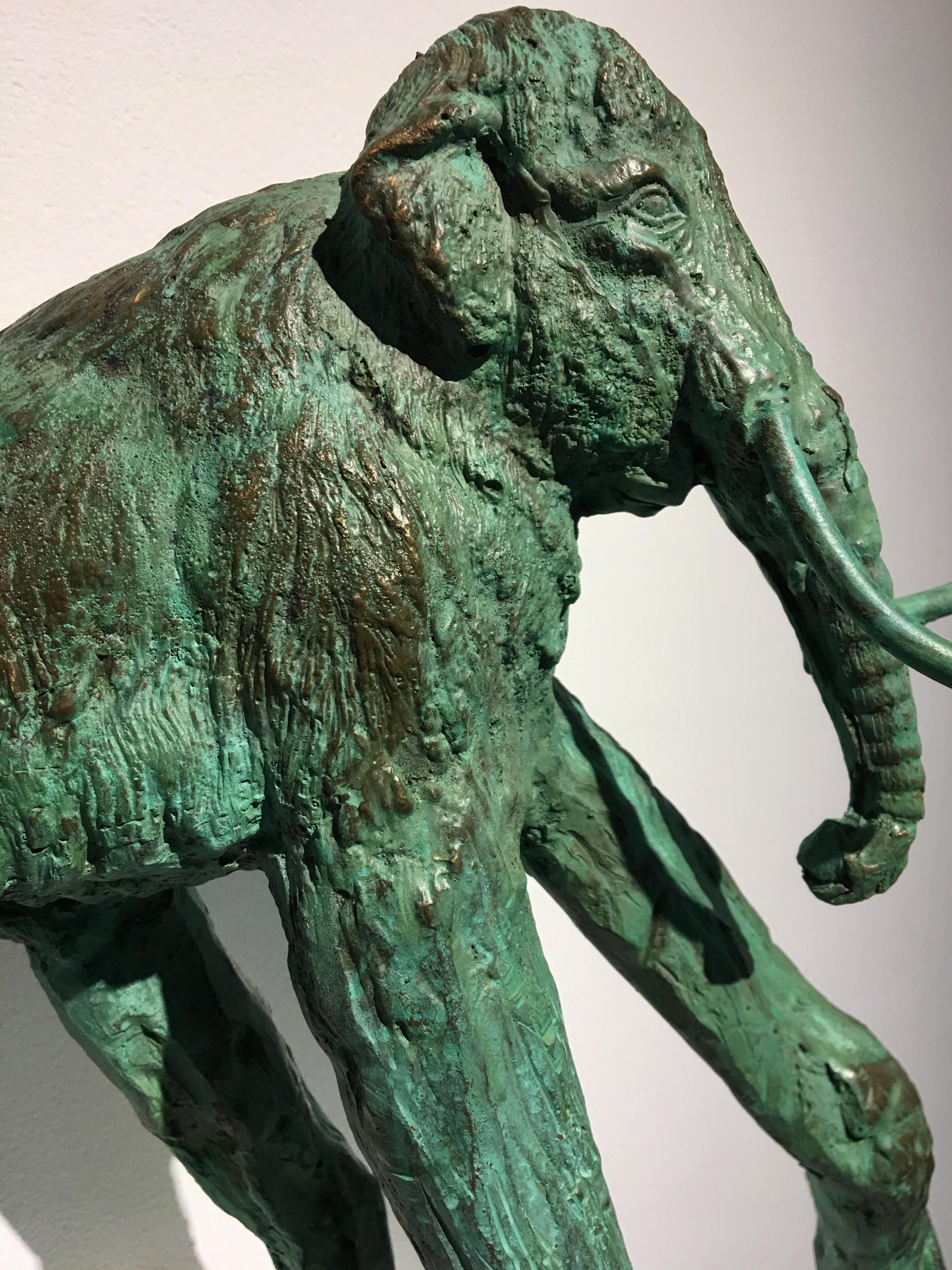 Bronze hand cast, patinaed sculpture: 'The Long Legged Mammoth' (Zeitgenössisch), Sculpture, von Joshua Goode
