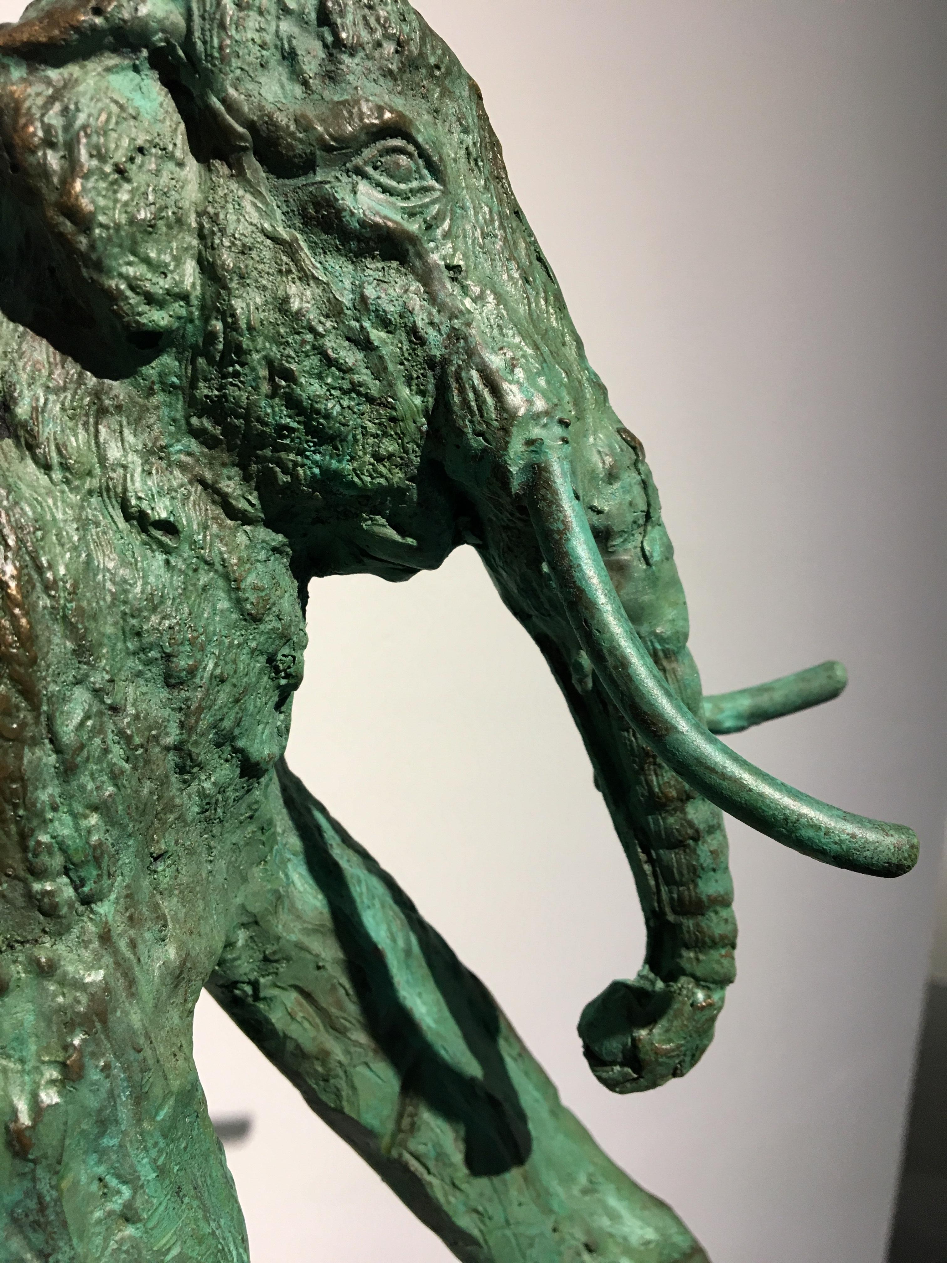 Bronze hand cast, patinaed sculpture: 'The Long Legged Mammoth' (Gold), Figurative Sculpture, von Joshua Goode