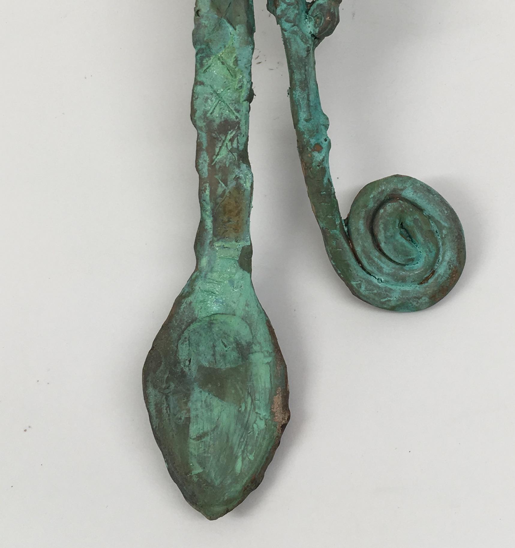 Bronze-Skulptur: „Rhoman Ceremonial Lovers Löffel II“ (Zeitgenössisch), Sculpture, von Joshua Goode