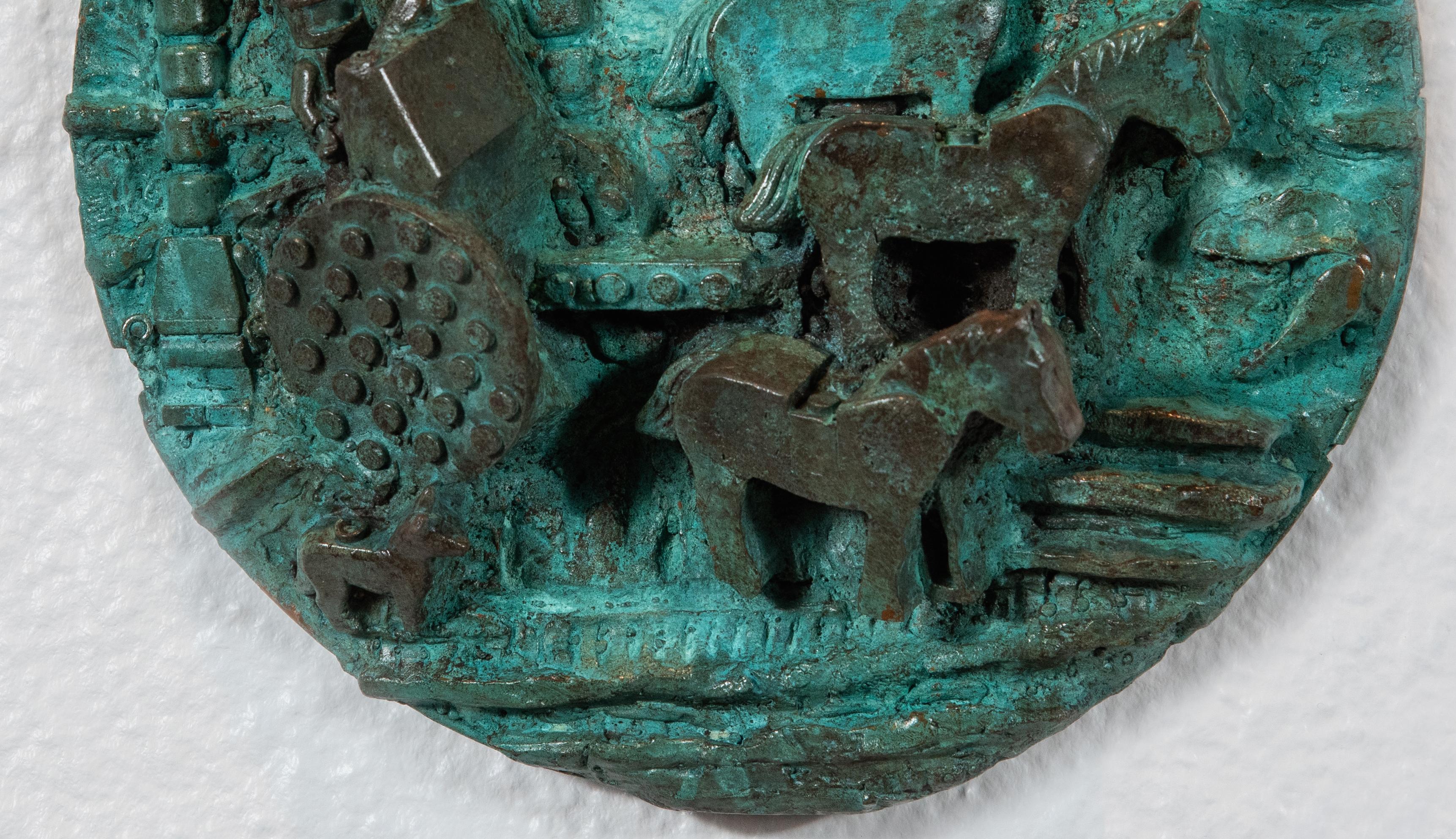 Sculpture en bronze : « La naissance d'une licorne TRex et l'automne de quatre disques Rhome » en vente 2