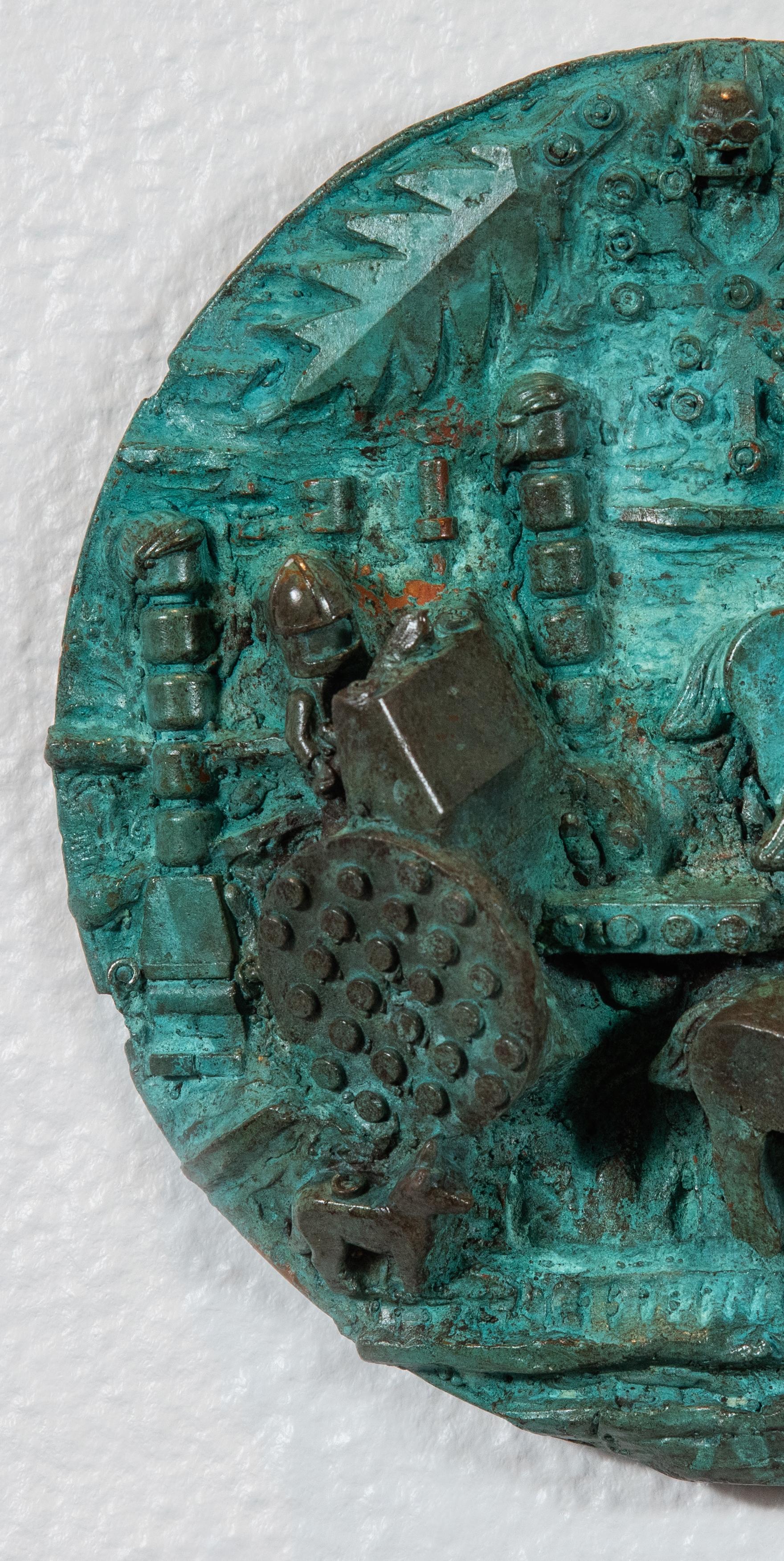 Sculpture en bronze : « La naissance d'une licorne TRex et l'automne de quatre disques Rhome » en vente 3