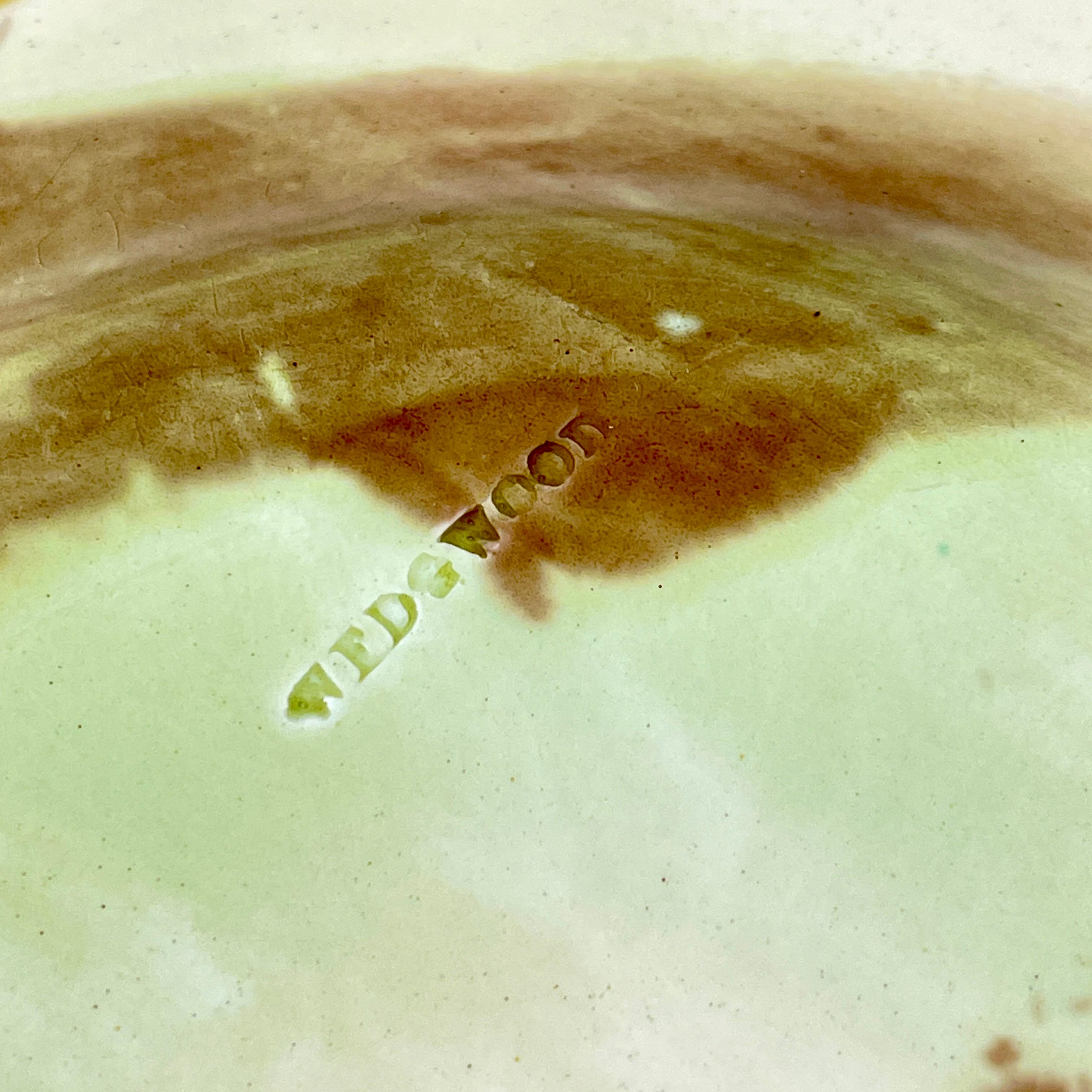 Josiah Wedgwood feuille de chou colorée sur plaque de panier en vente 2